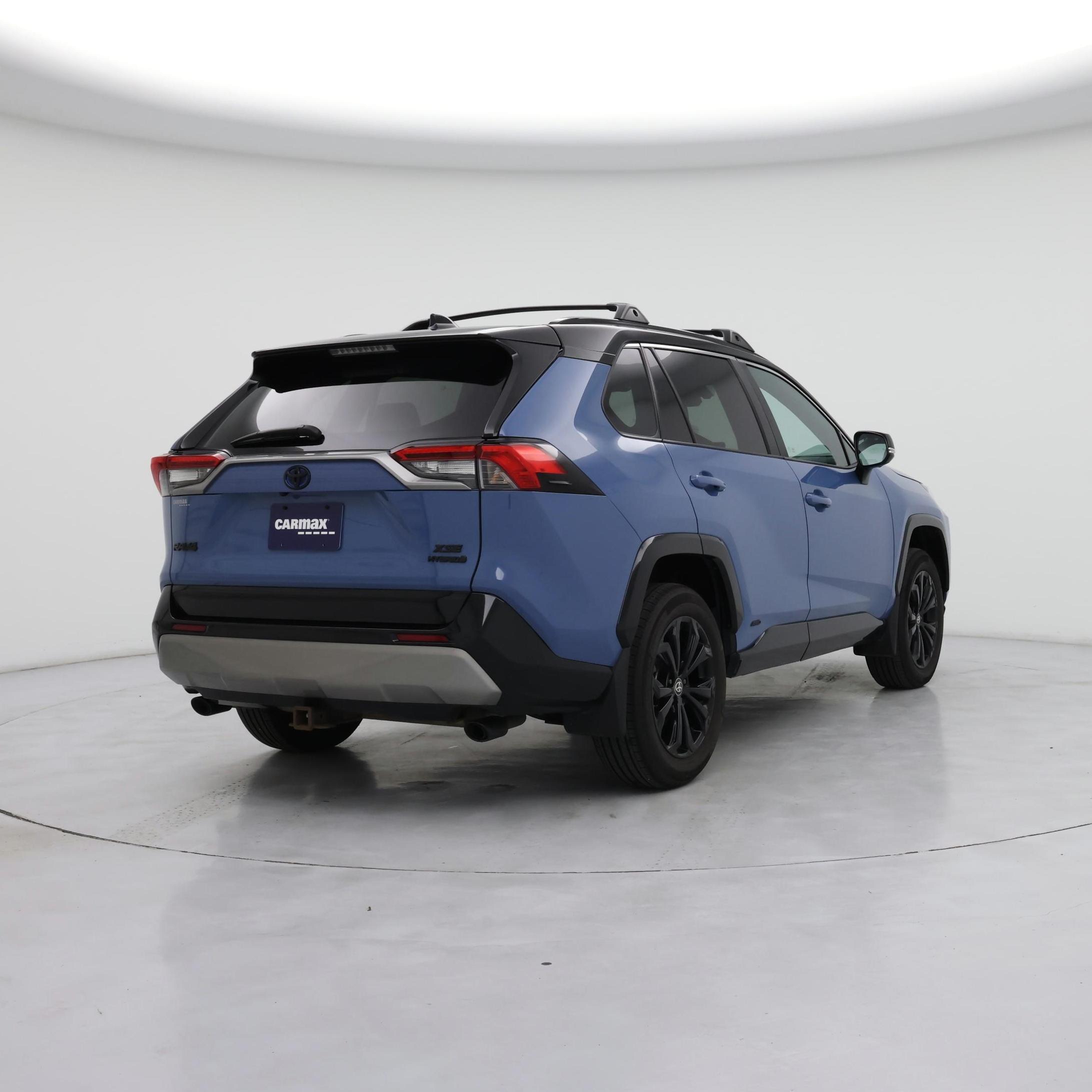Thumbnail: 2024 Toyota RAV4 - 8