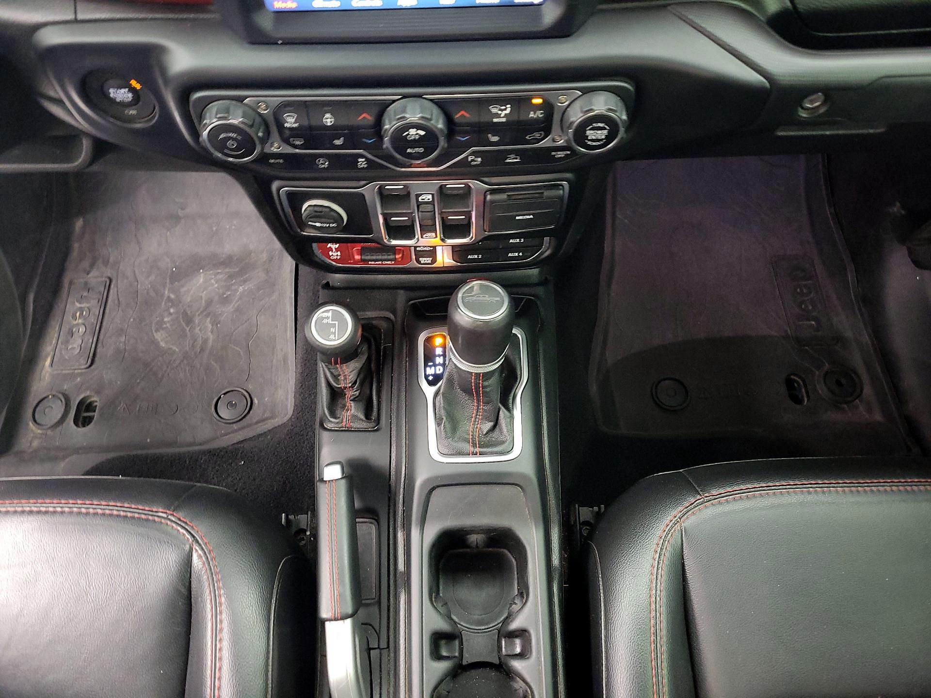 Thumbnail: 2020 Jeep Gladiator - 18