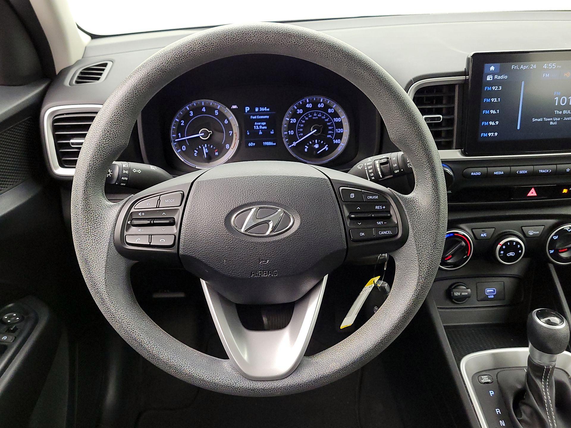 Thumbnail: 2021 Hyundai Venue - 10