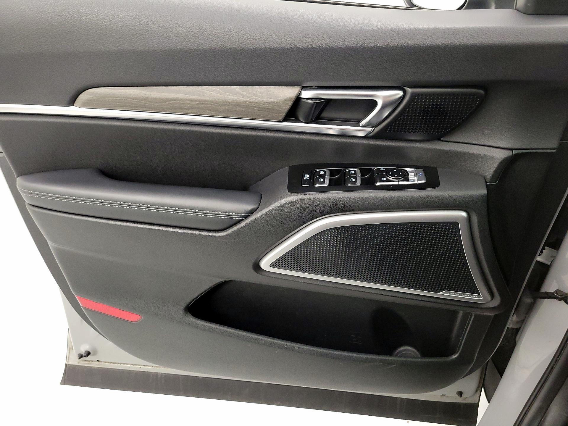 Thumbnail: 2022 Kia Telluride - 12