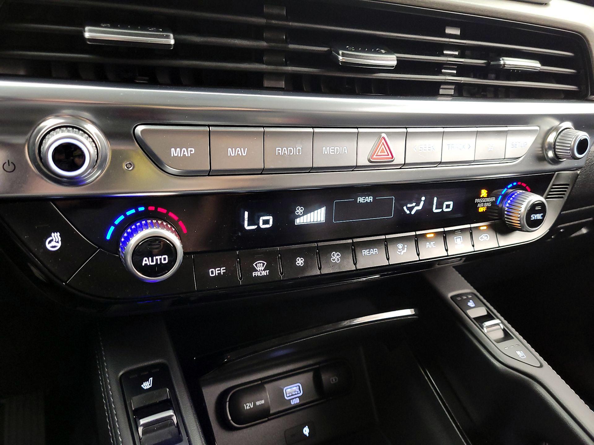 Thumbnail: 2022 Kia Telluride - 17