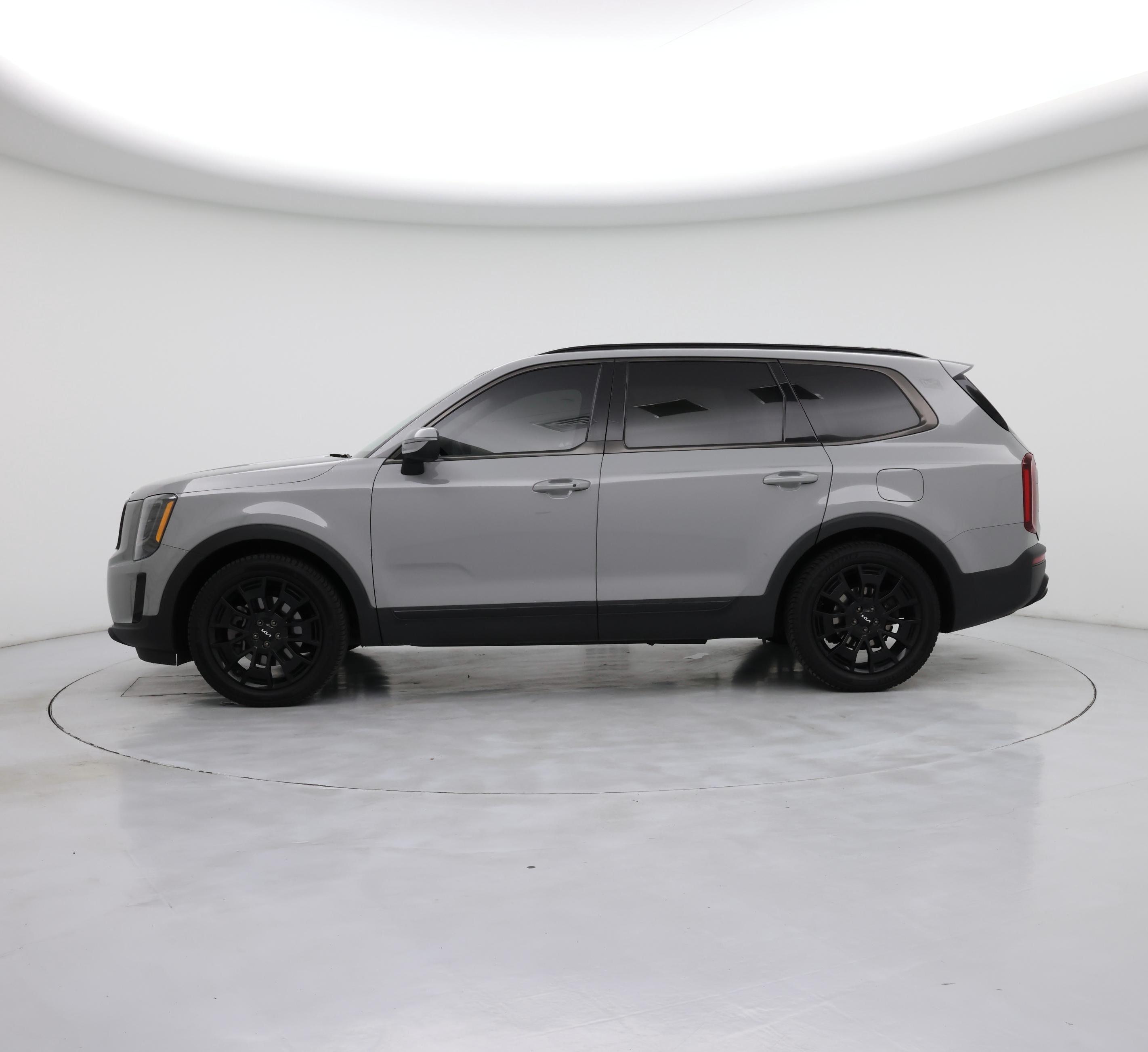 Thumbnail: 2022 Kia Telluride - 3