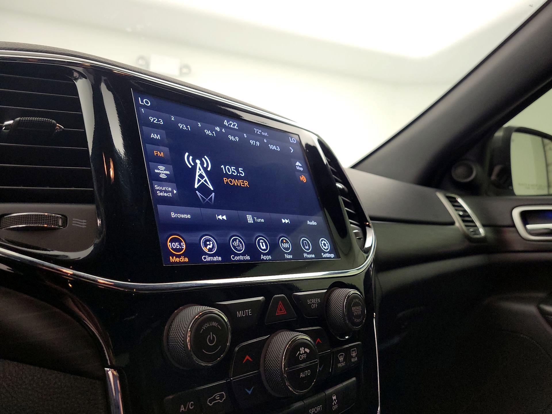 Thumbnail: 2019 Jeep Grand Cherokee - 16