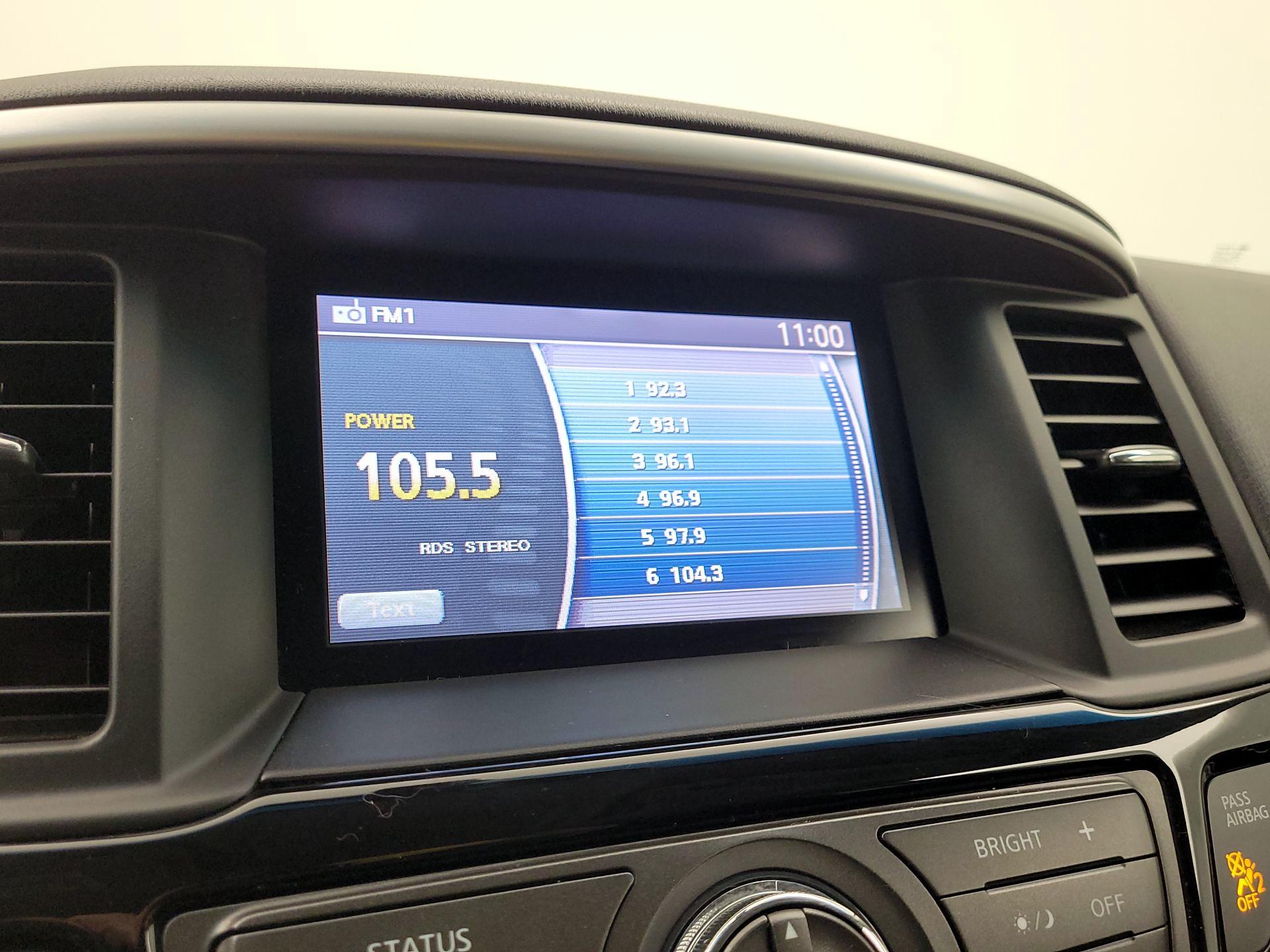 Thumbnail: 2015 Nissan Pathfinder - 15