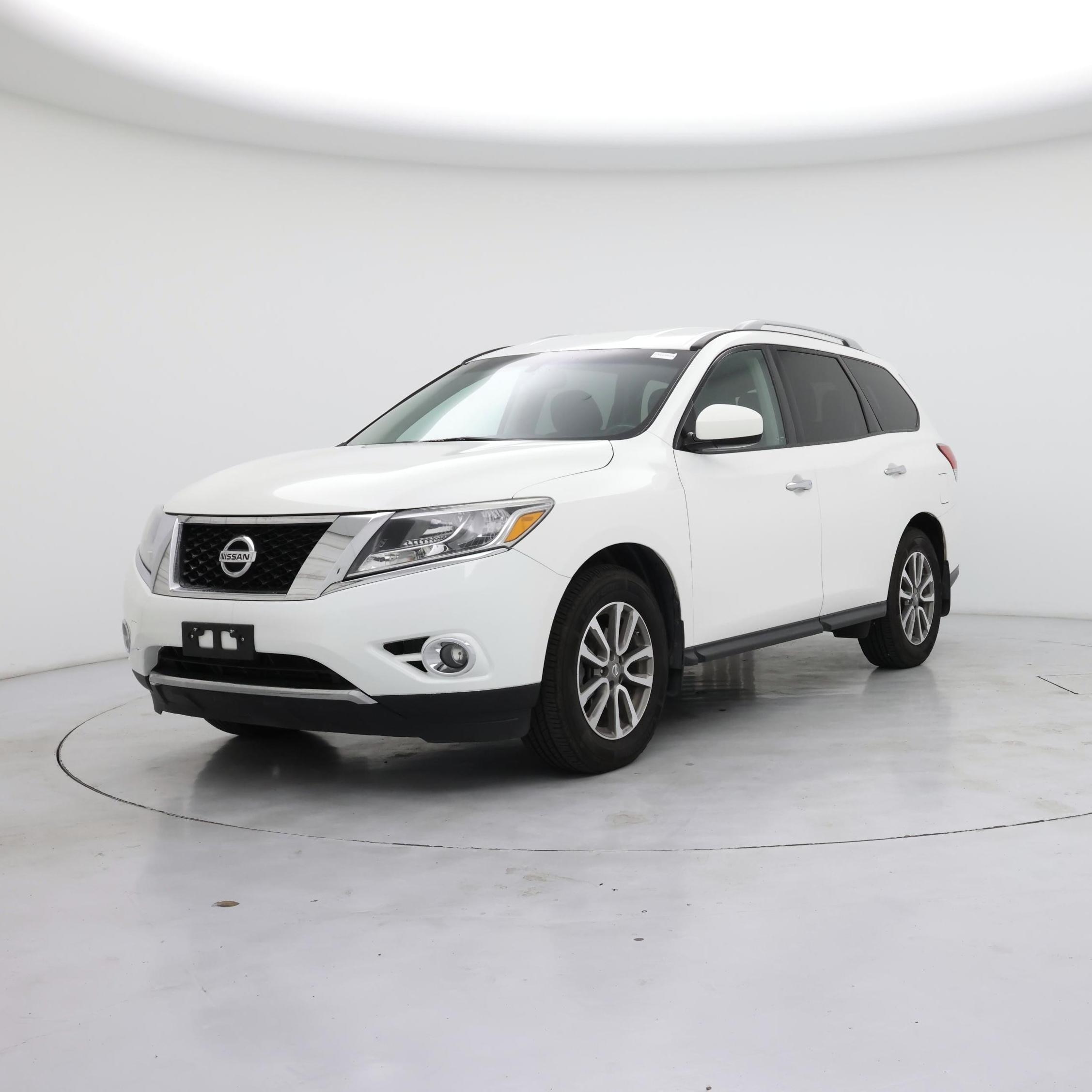 Thumbnail: 2015 Nissan Pathfinder - 4