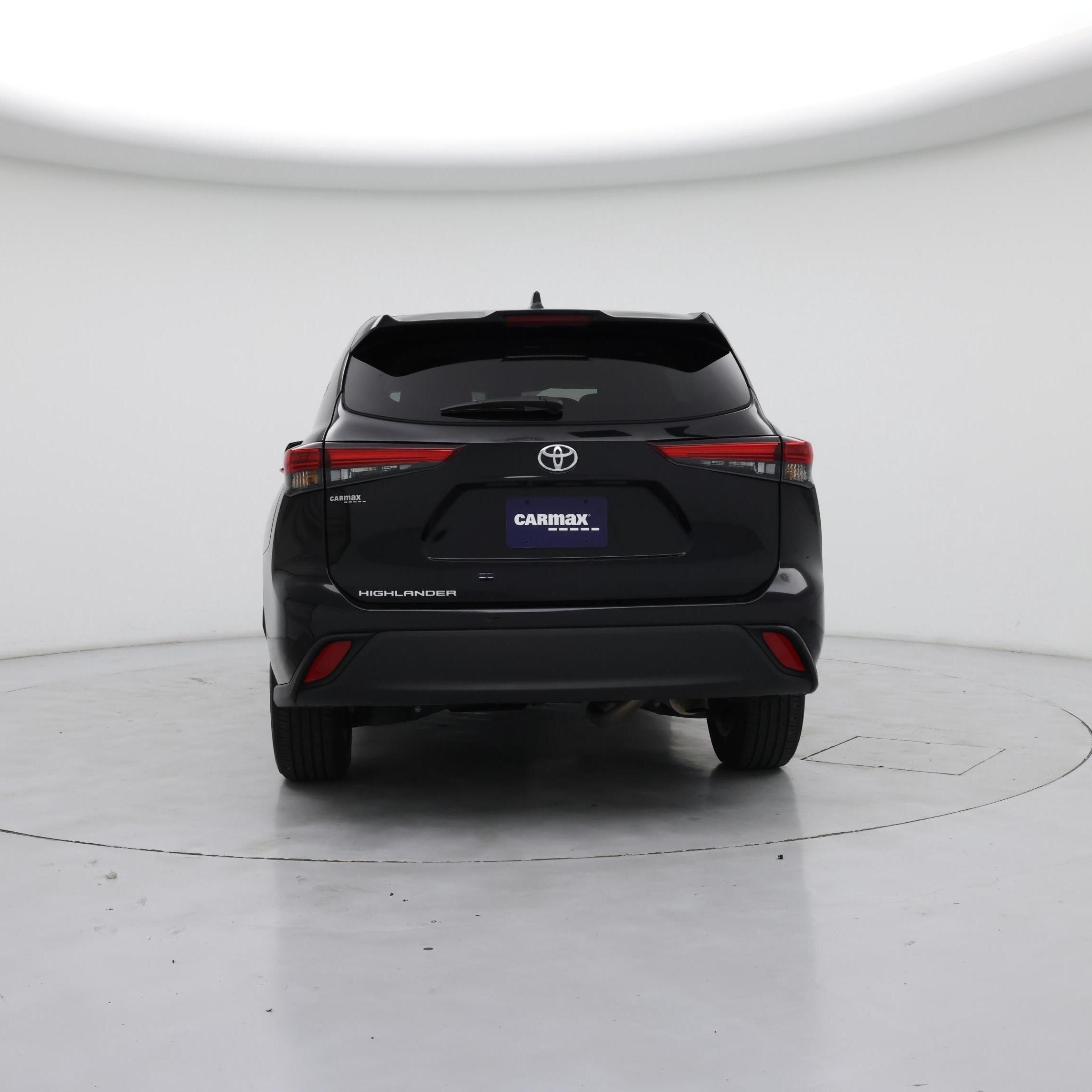 Thumbnail: 2023 Toyota Highlander - 6