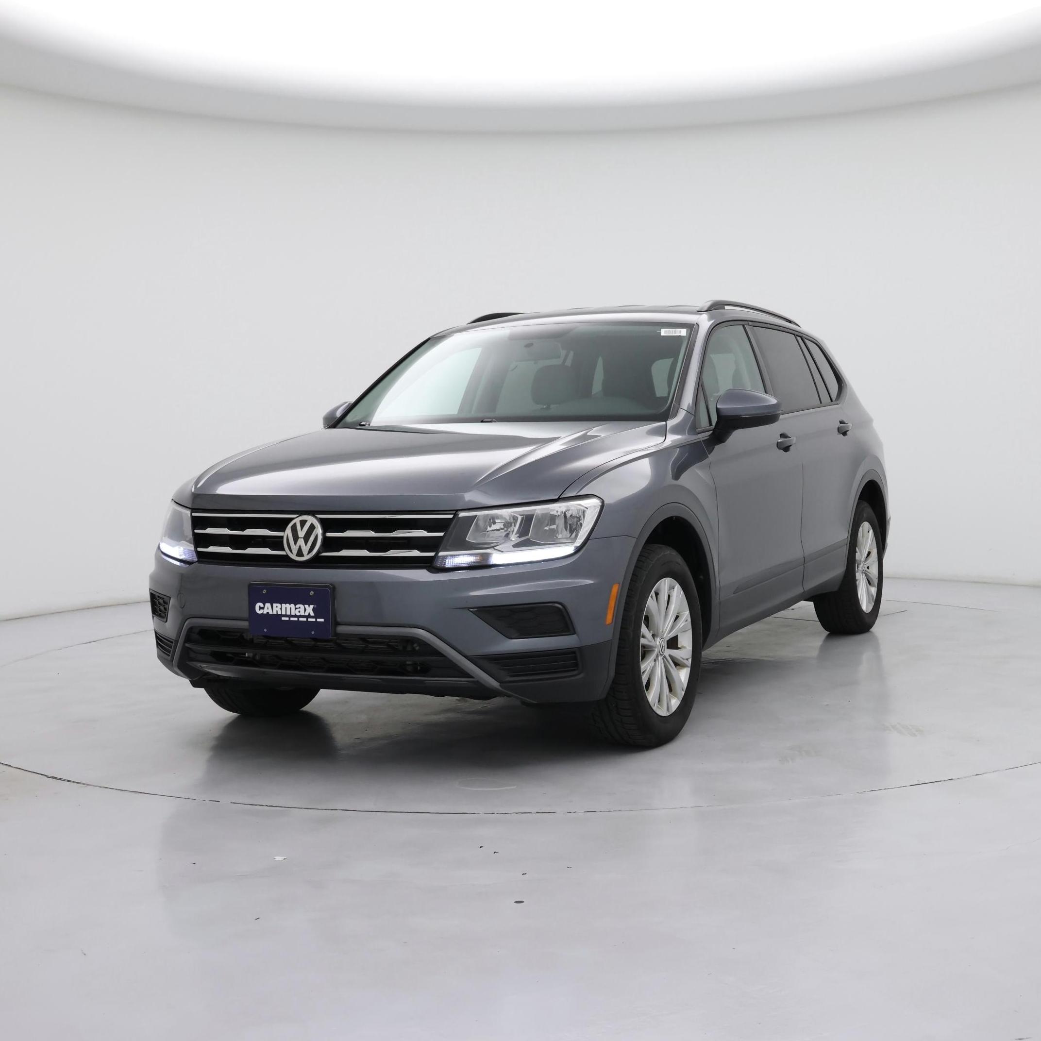 Thumbnail: 2020 Volkswagen Tiguan - 4