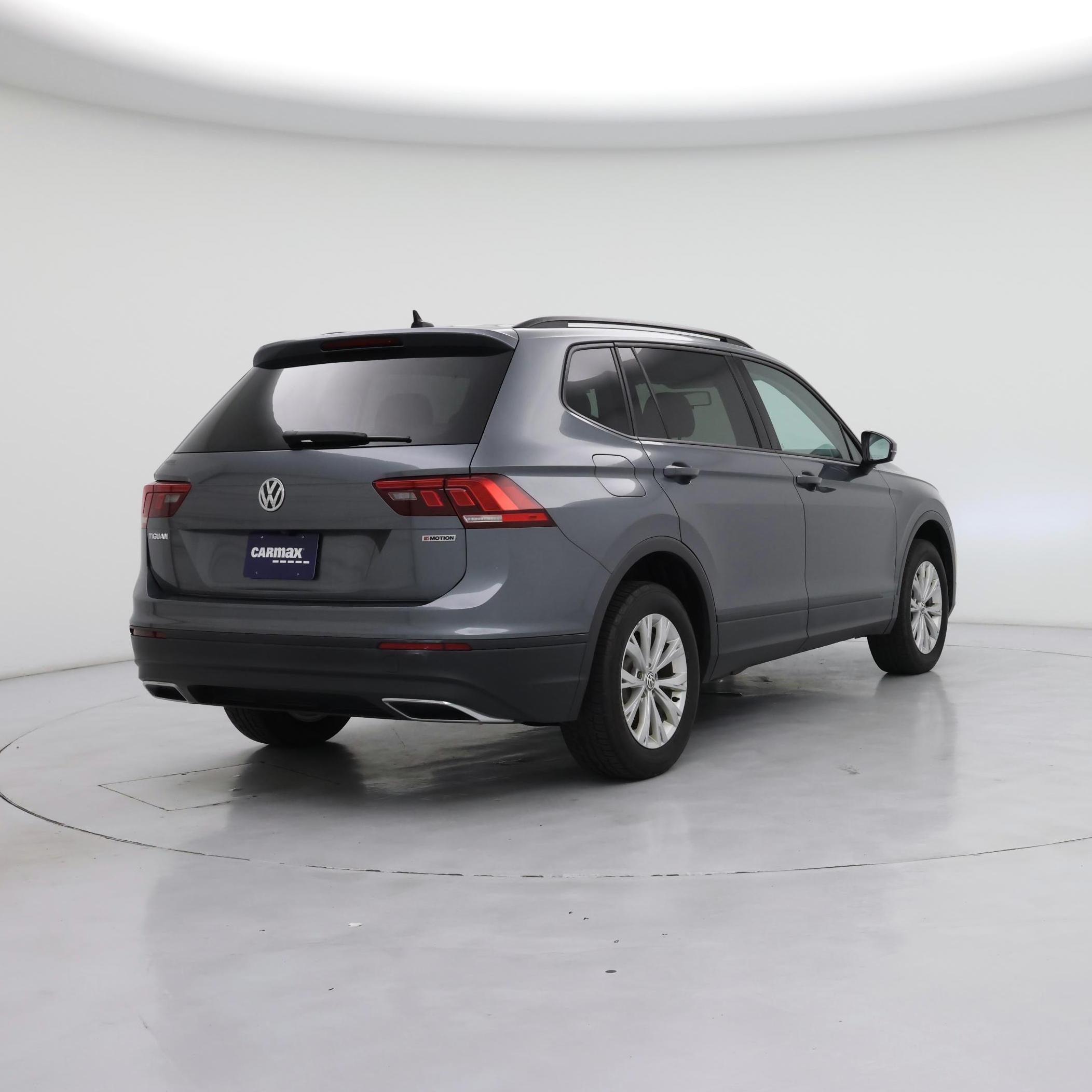 Thumbnail: 2020 Volkswagen Tiguan - 8