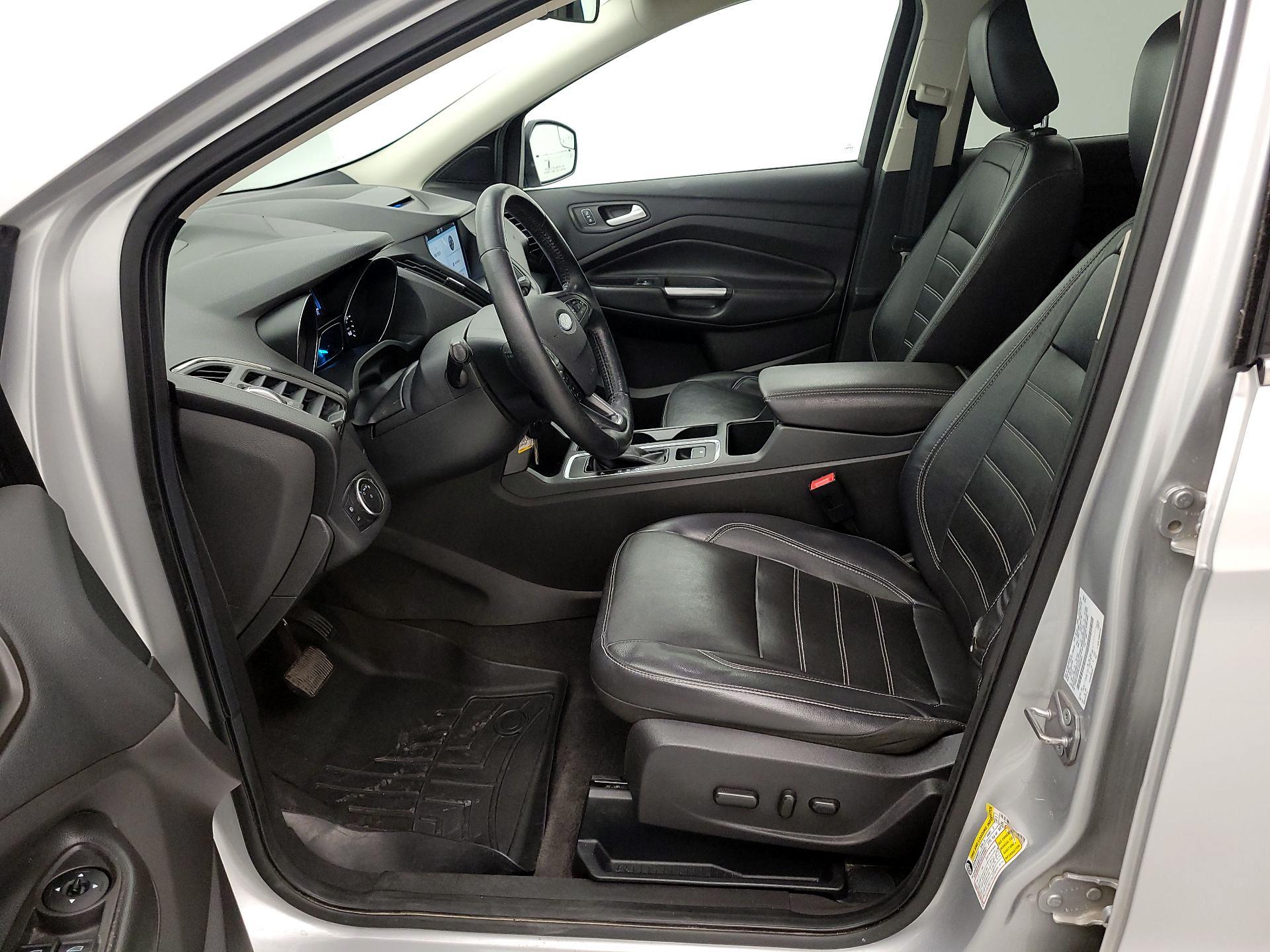 Thumbnail: 2018 Ford Escape - 11