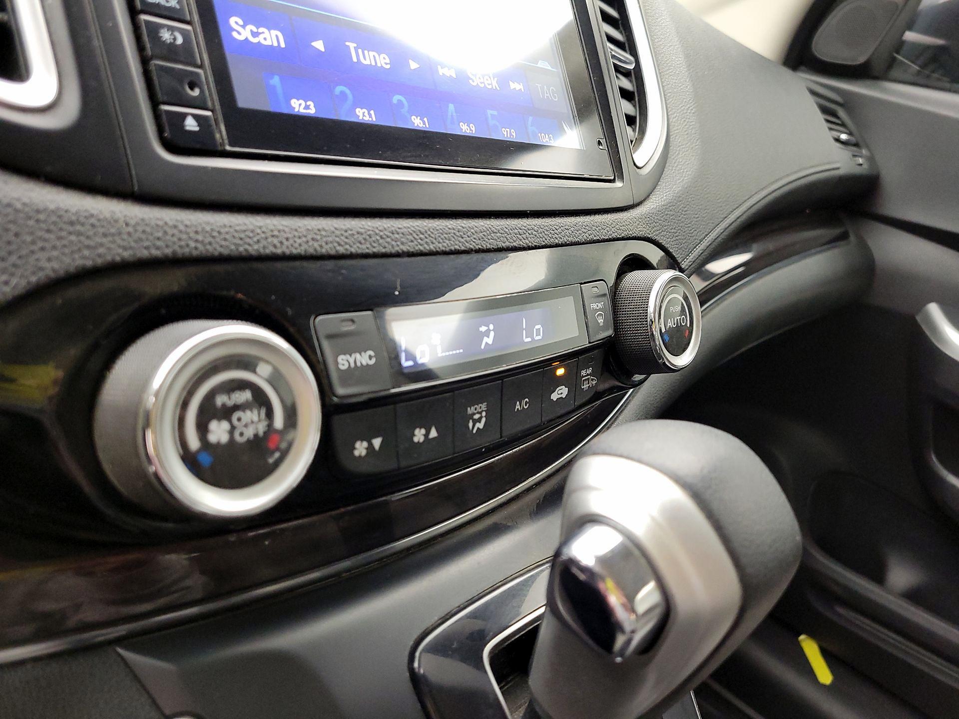 Thumbnail: 2015 Honda CR-V - 17