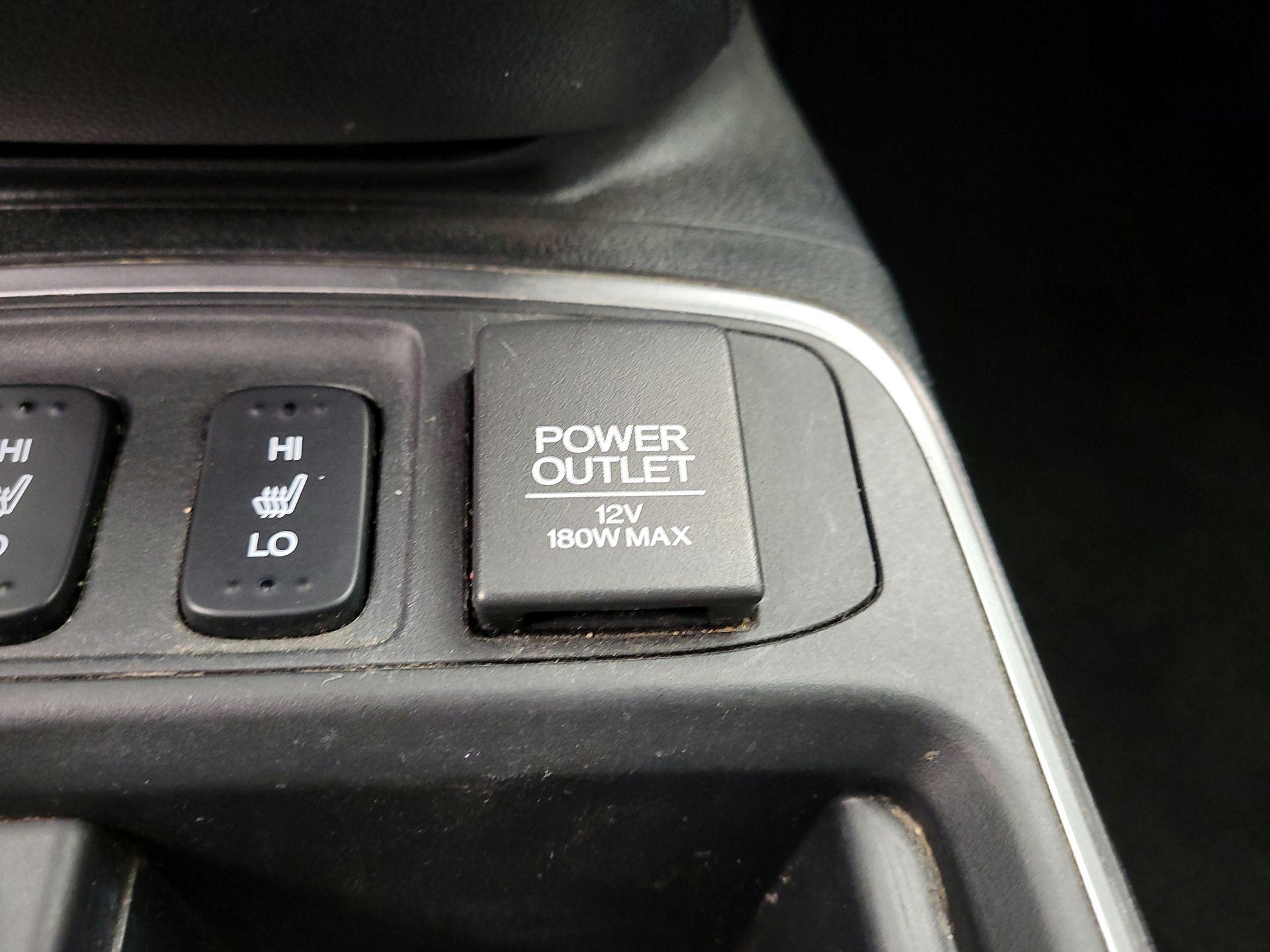 Thumbnail: 2015 Honda CR-V - 19