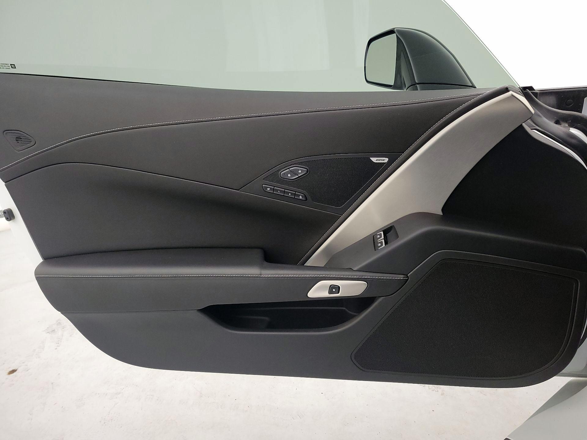 Thumbnail: 2016 Chevrolet Corvette - 12