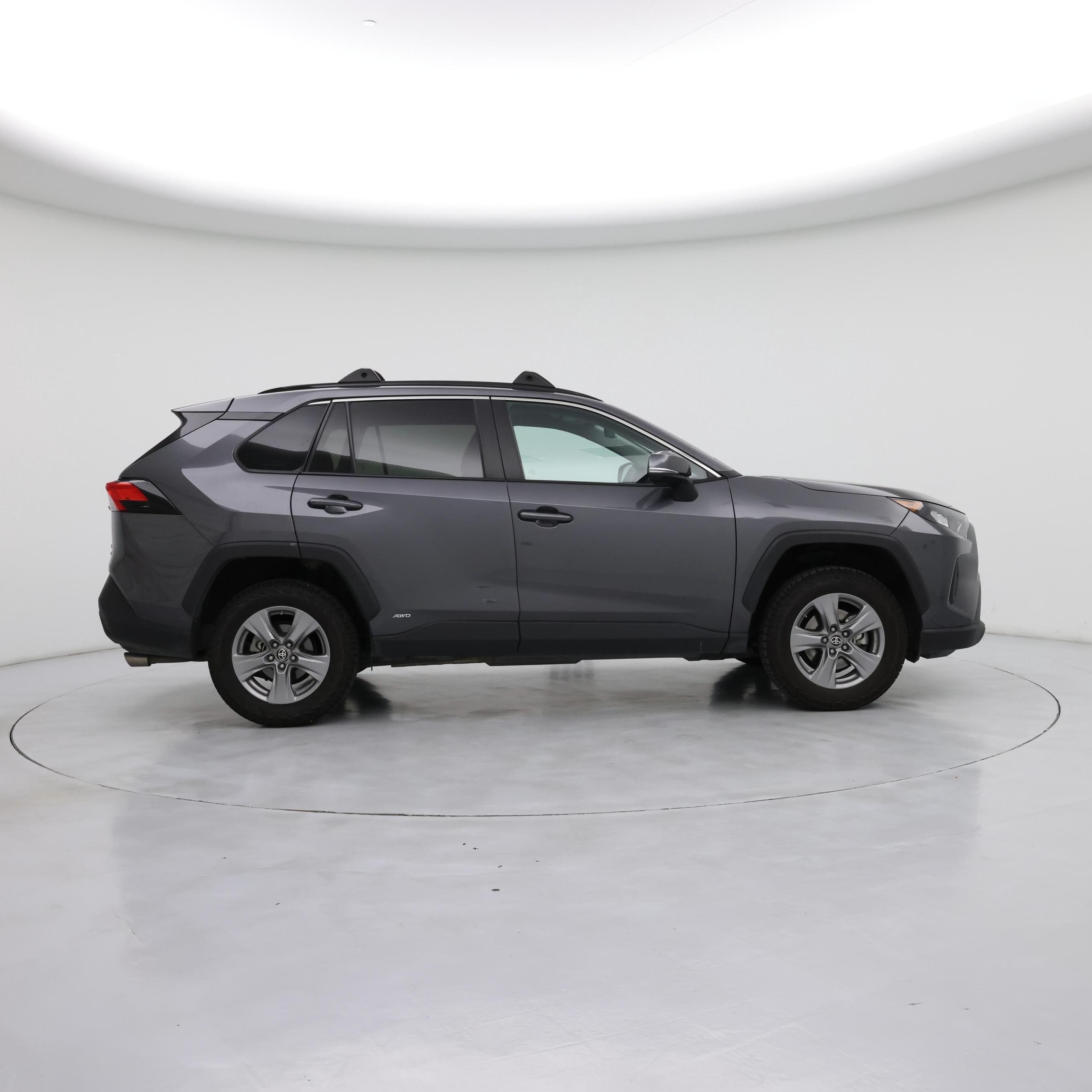 Thumbnail: 2022 Toyota RAV4 - 7
