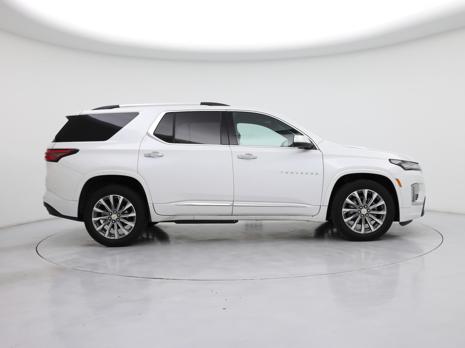 2023 Chevrolet Traverse Premier - Photo 8