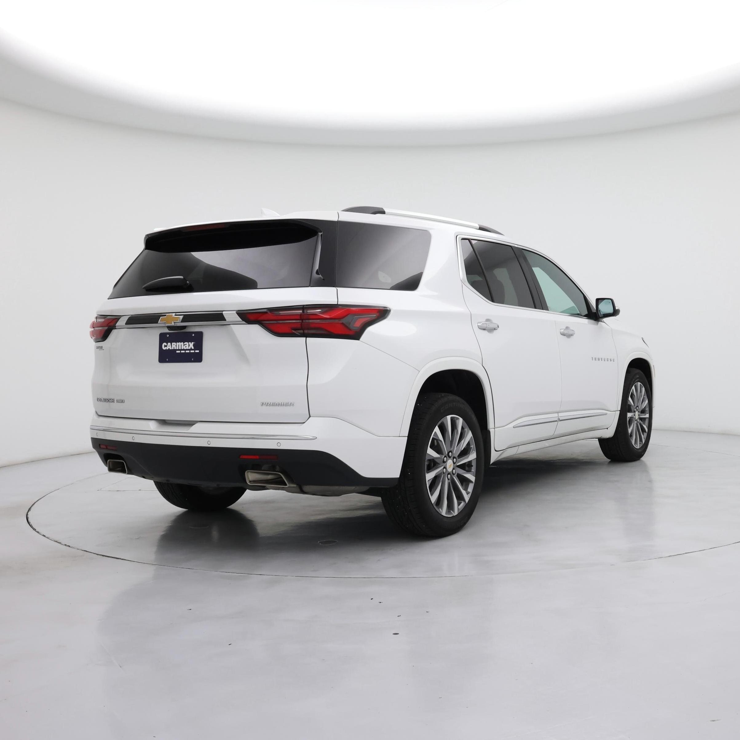 Thumbnail: 2023 Chevrolet Traverse - 8