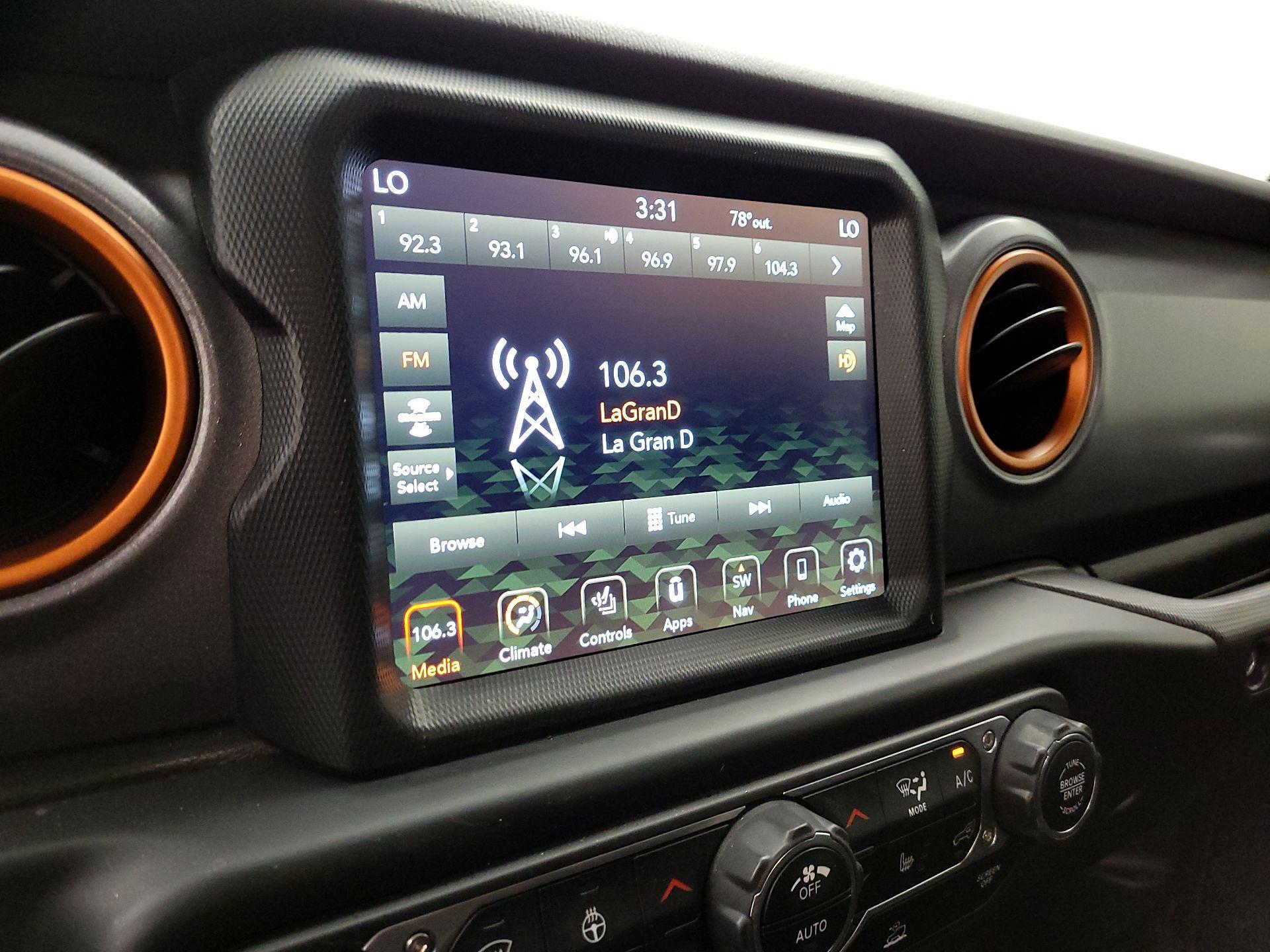 Thumbnail: 2022 Jeep Gladiator - 16