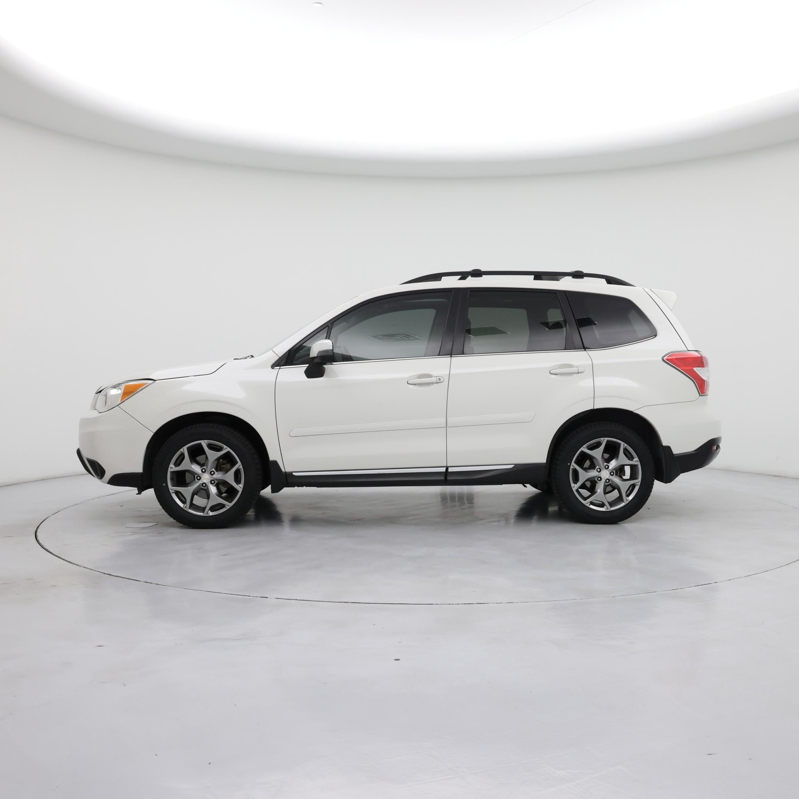 Thumbnail: 2016 Subaru Forester - 3
