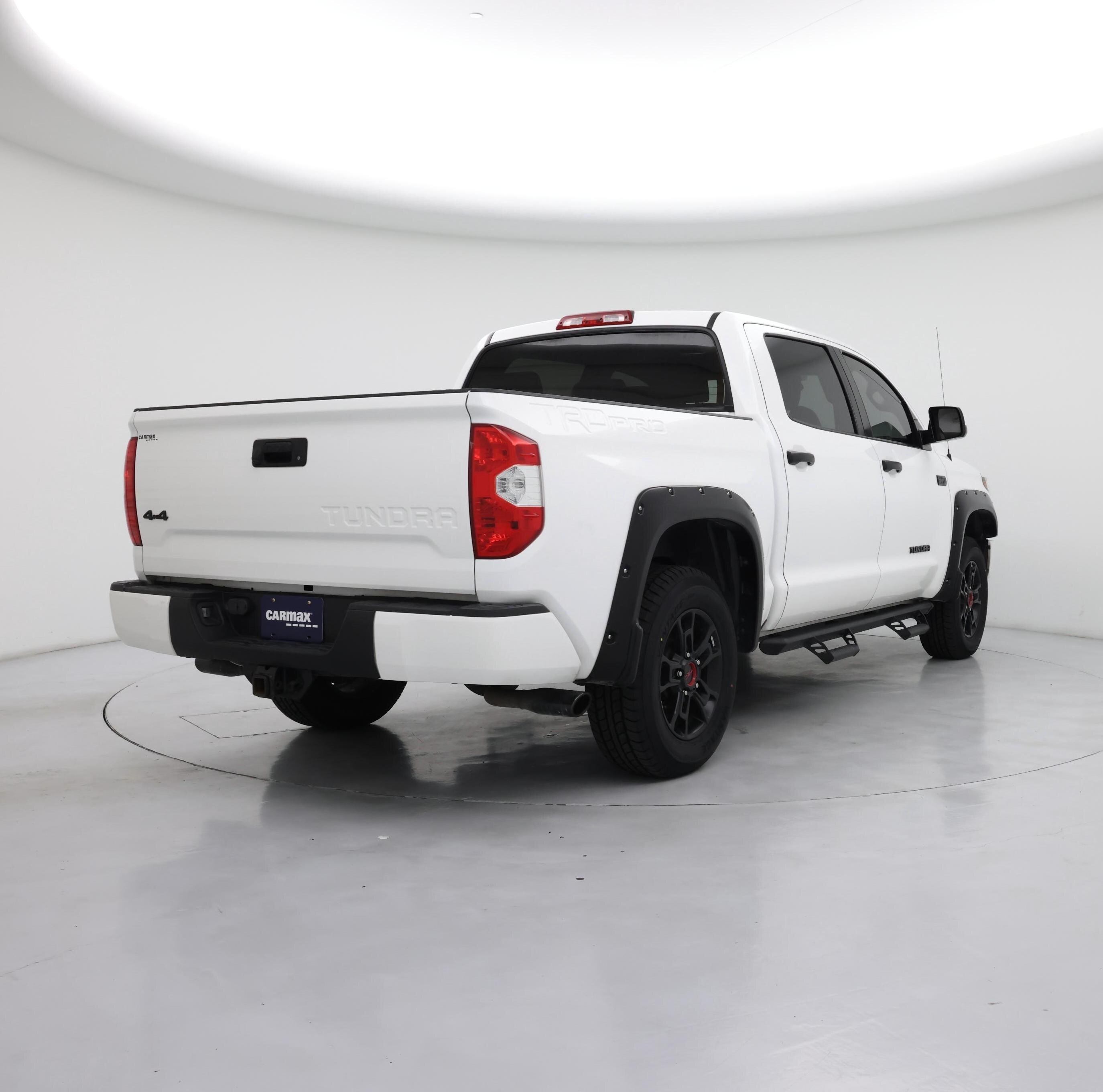 Thumbnail: 2019 Toyota Tundra - 8