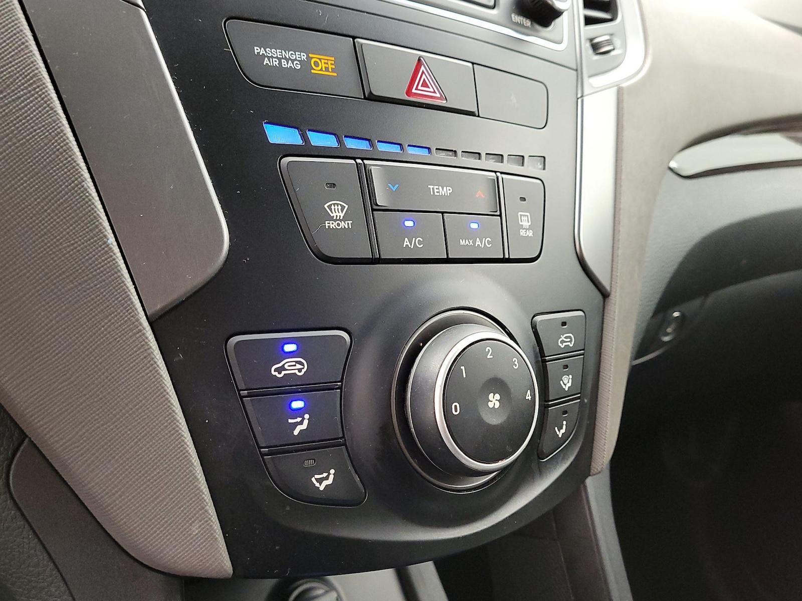 2018 Hyundai Santa Fe Sport - Photo 17
