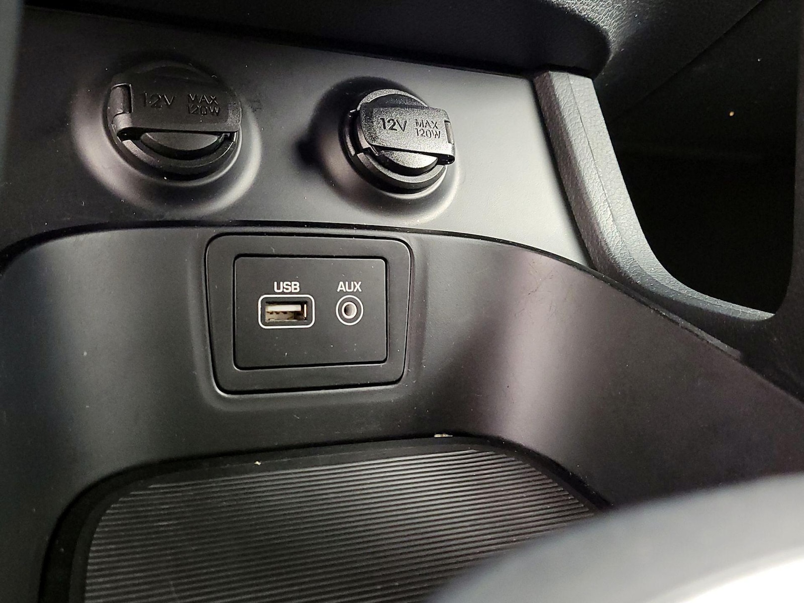 2018 Hyundai Santa Fe Sport - Photo 19