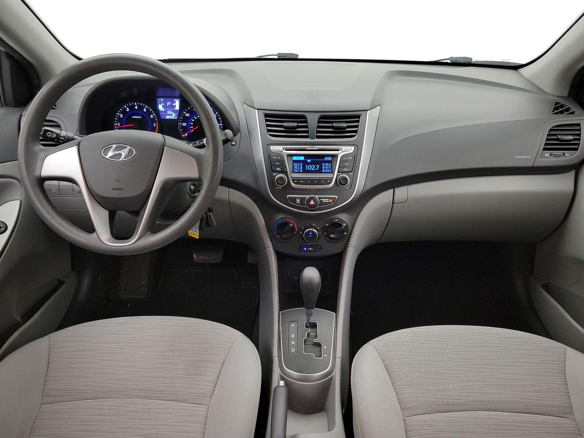Thumbnail: 2015 Hyundai Accent - 9