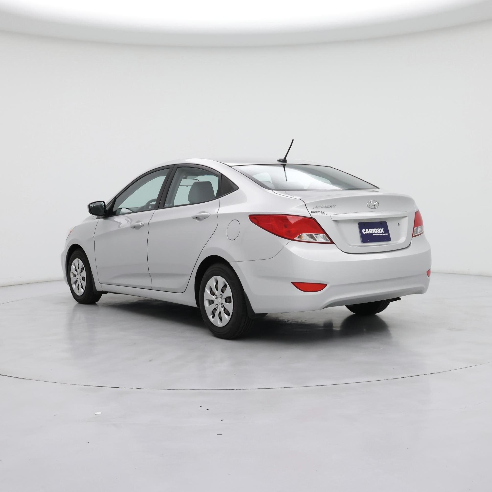 Thumbnail: 2015 Hyundai Accent - 2