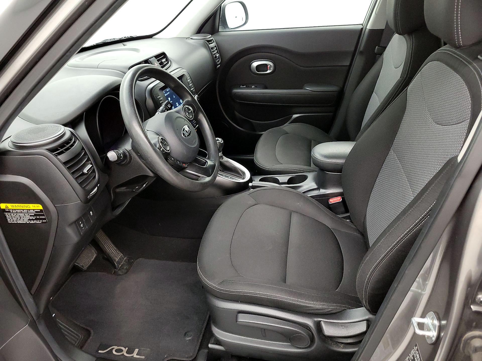 Thumbnail: 2018 Kia Soul - 11