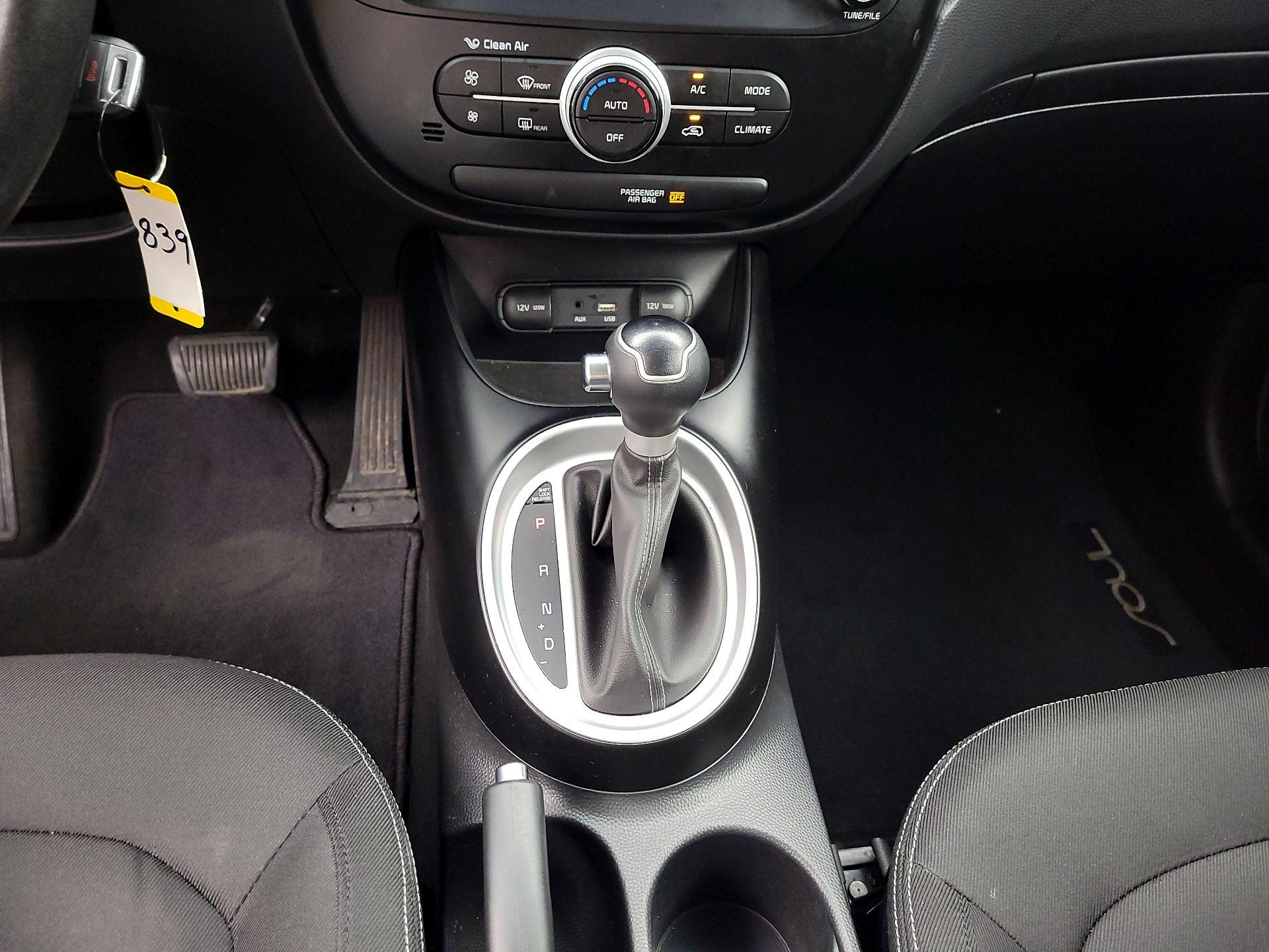 Thumbnail: 2018 Kia Soul - 17