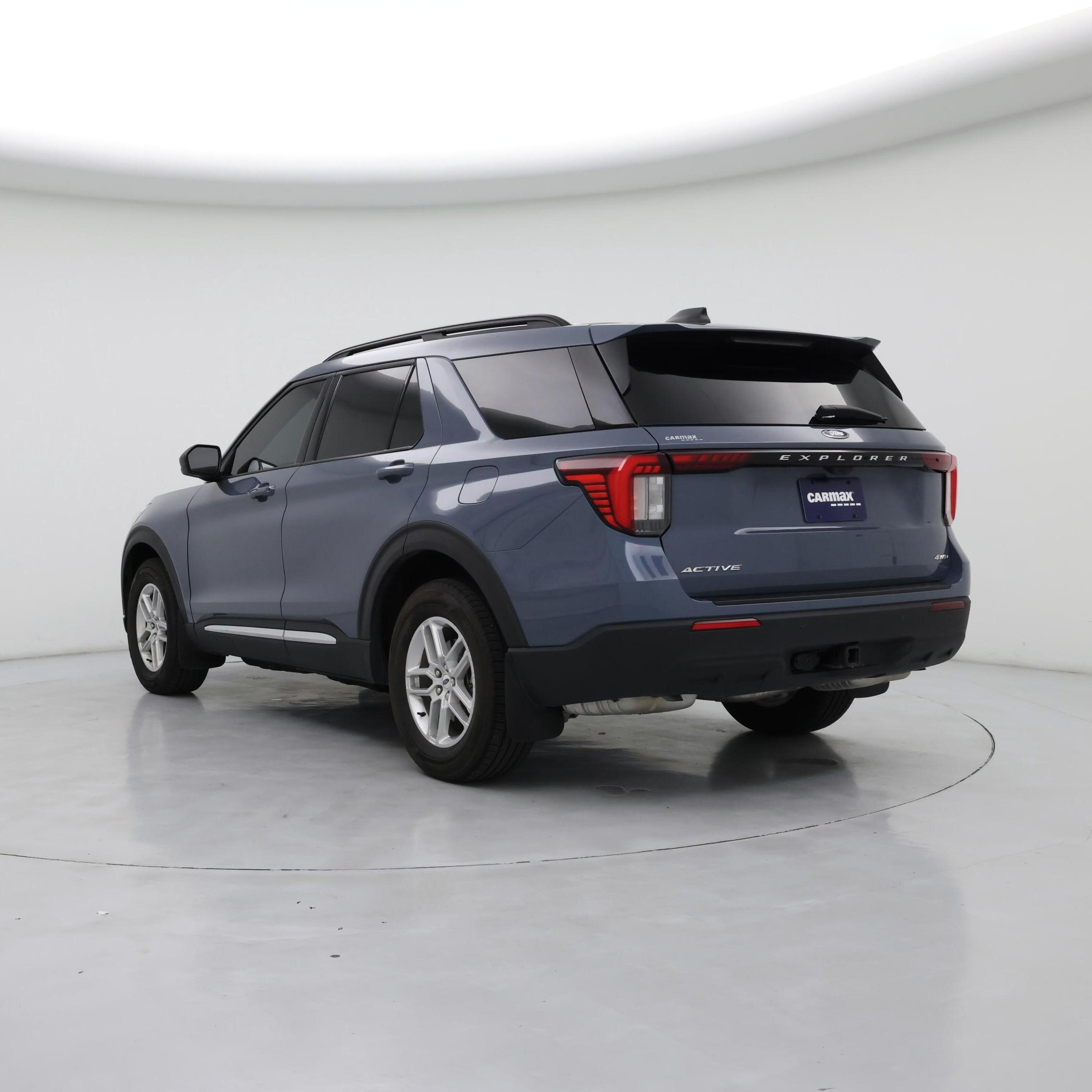 Thumbnail: 2025 Ford Explorer - 2
