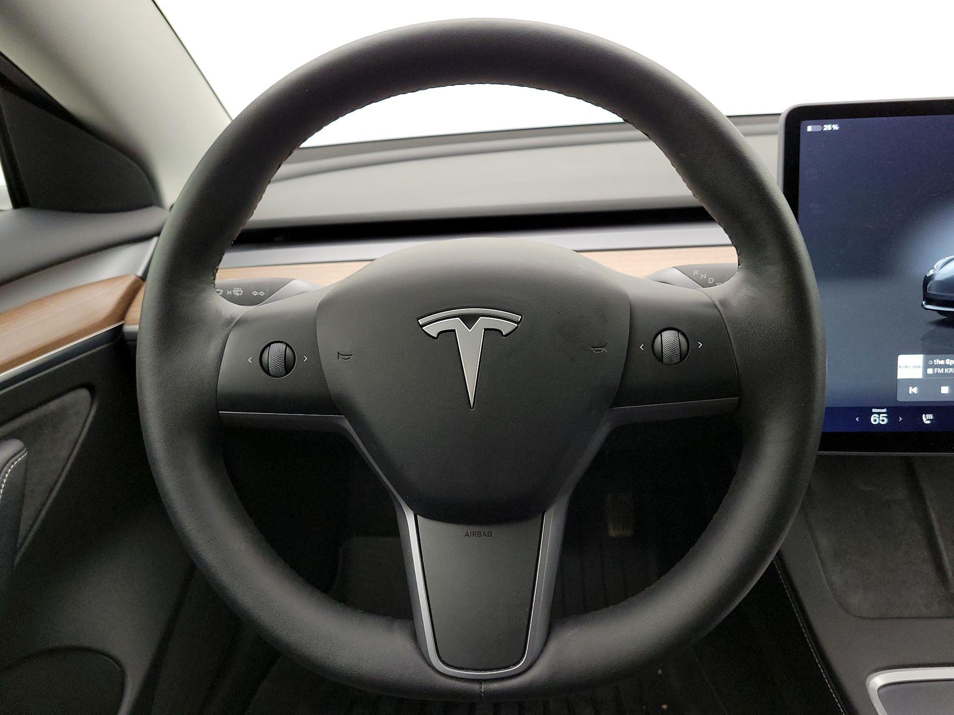 Thumbnail: 2022 Tesla Model 3 - 10