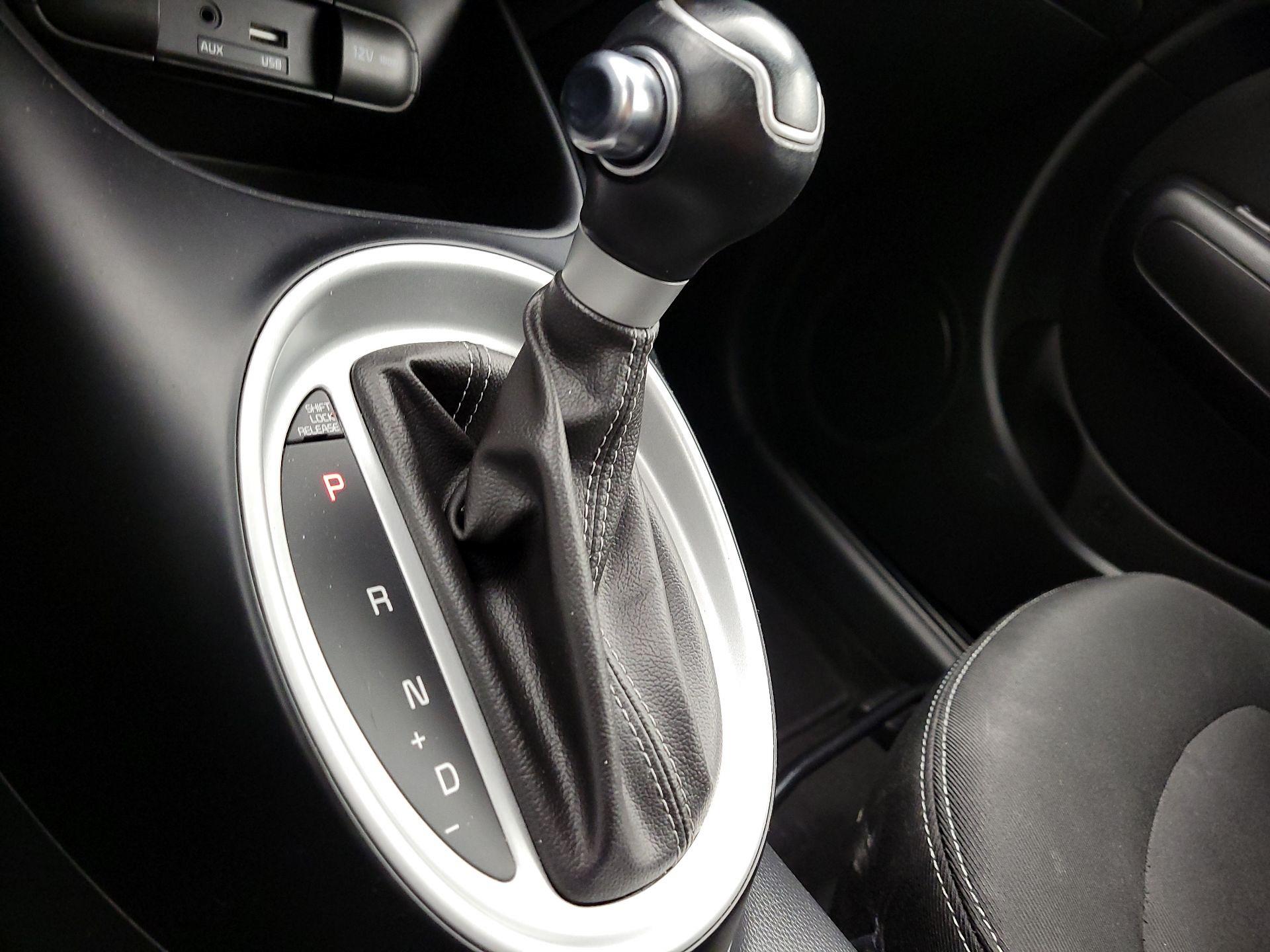 Thumbnail: 2017 Kia Soul - 17