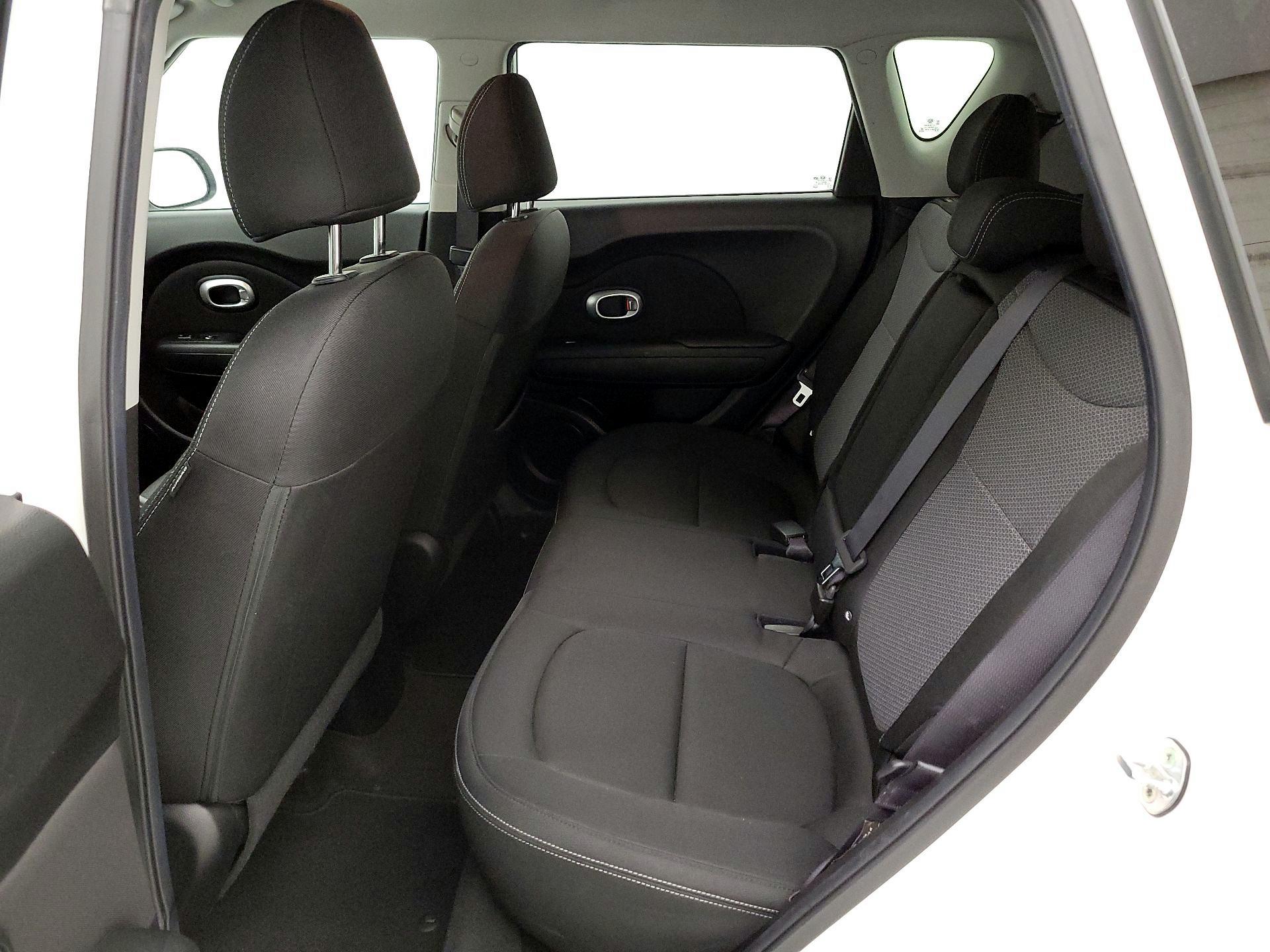 Thumbnail: 2017 Kia Soul - 19