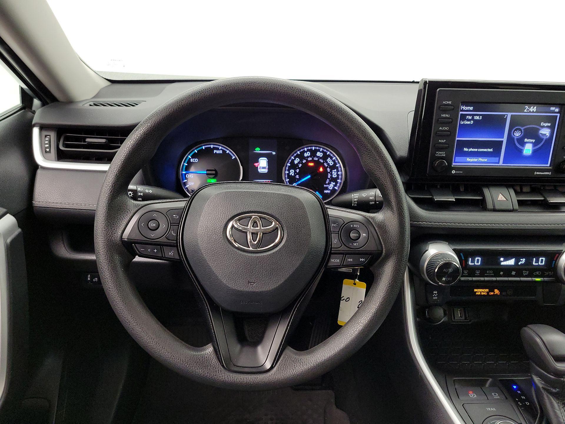 Thumbnail: 2021 Toyota RAV4 - 10