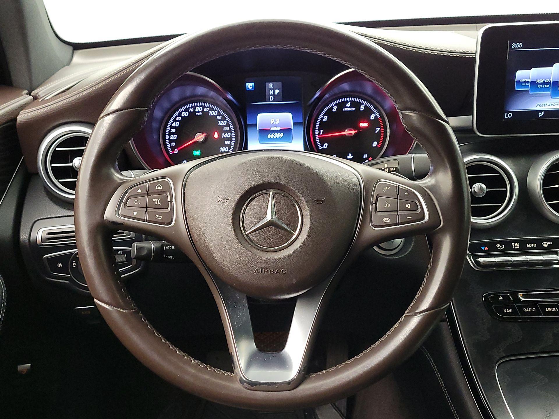 Thumbnail: 2018 Mercedes-Benz GLC - 10