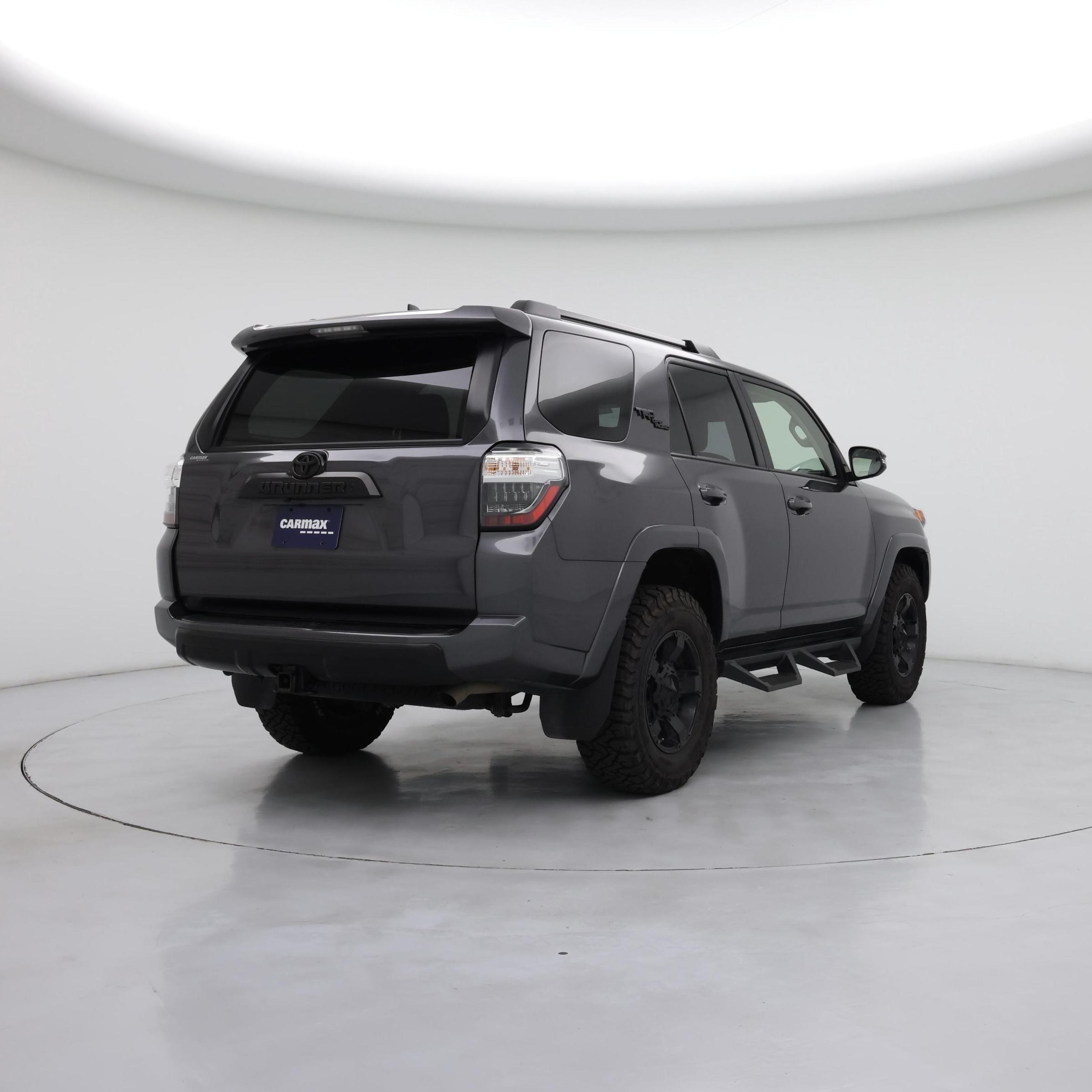 Thumbnail: 2023 Toyota 4Runner - 8