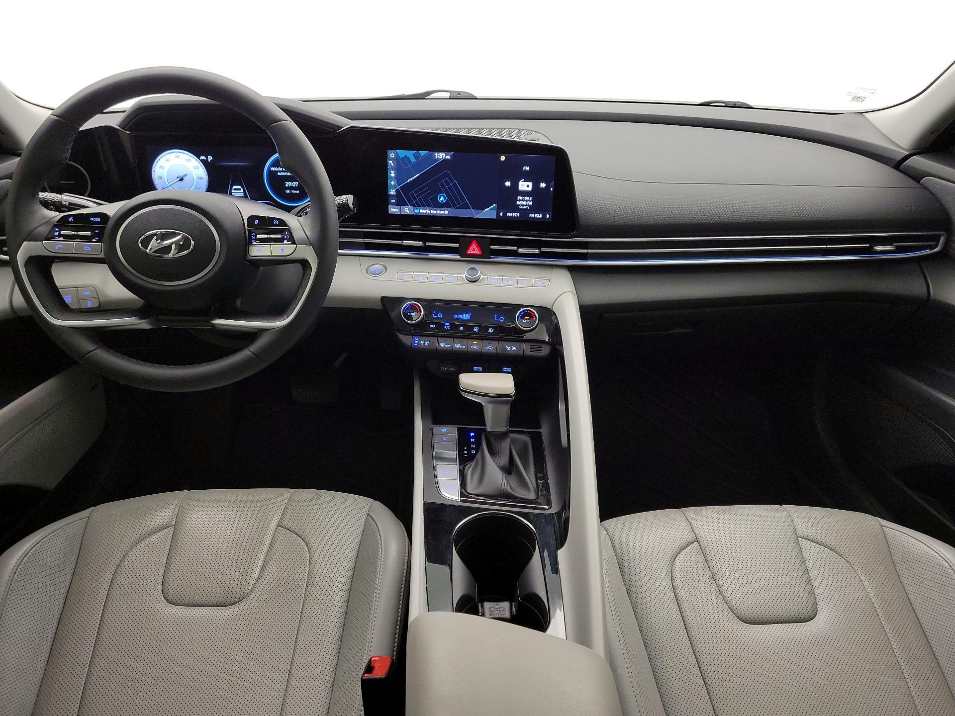 Thumbnail: 2023 Hyundai Elantra - 9