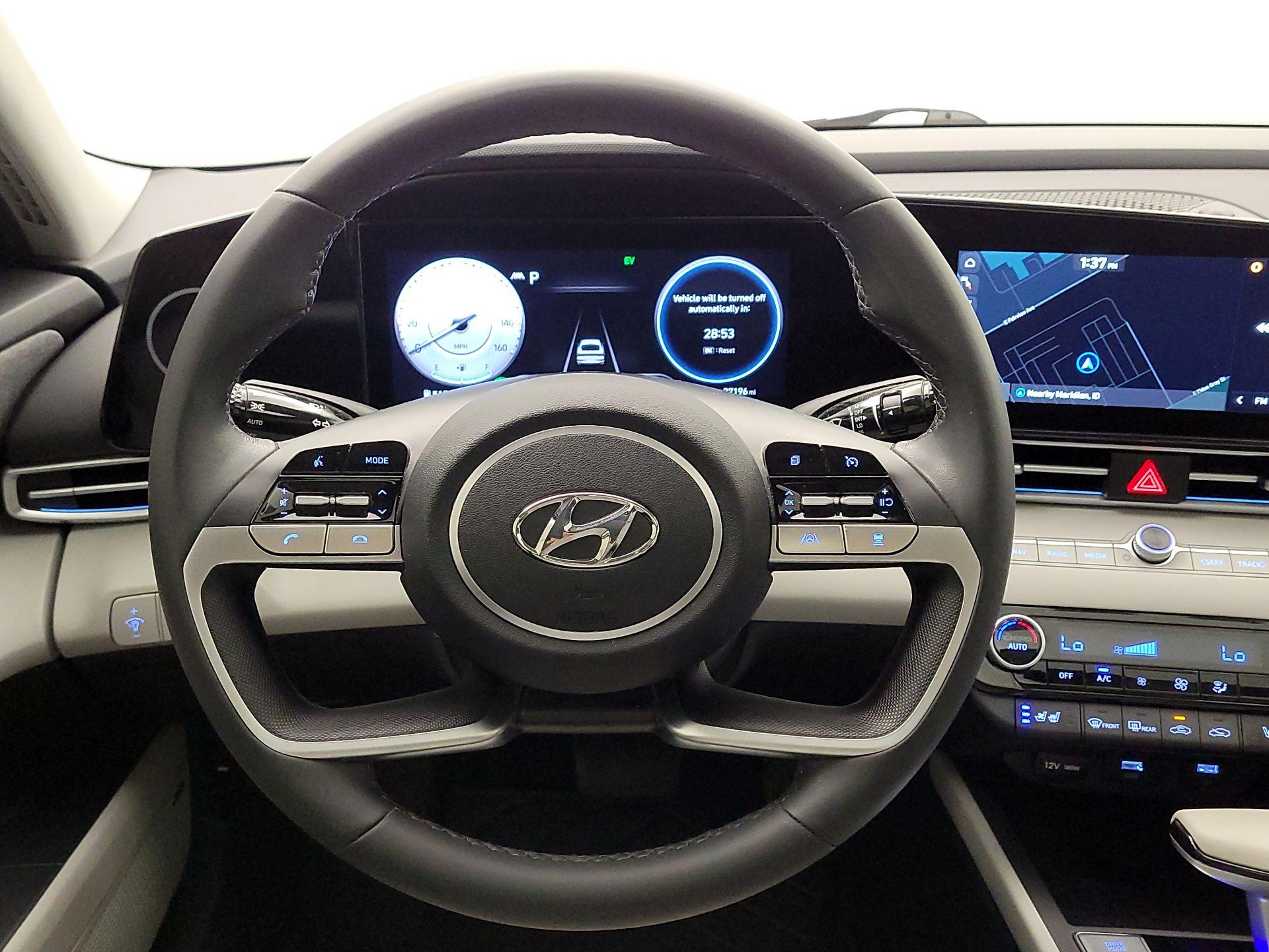 Thumbnail: 2023 Hyundai Elantra - 10