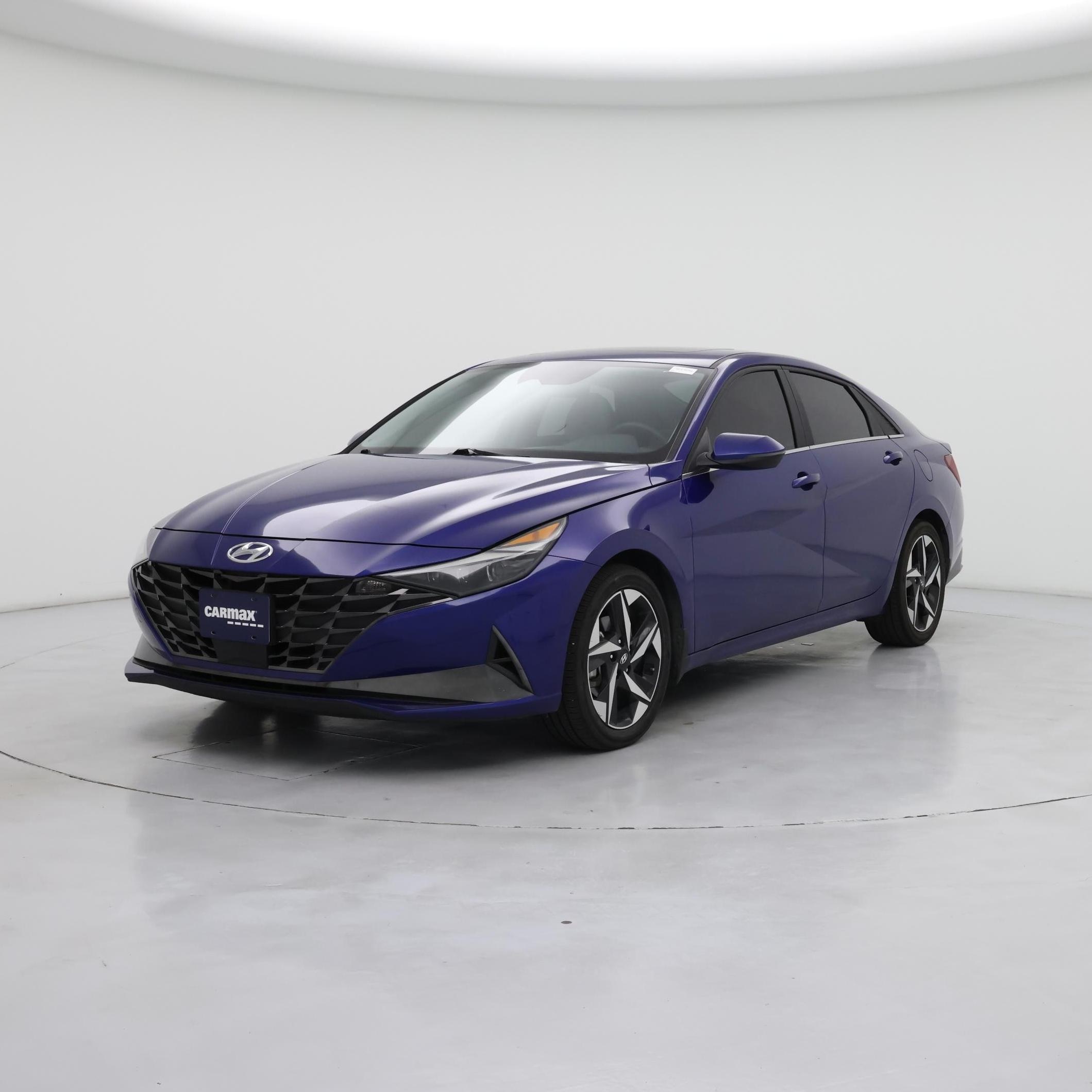 Thumbnail: 2023 Hyundai Elantra - 4
