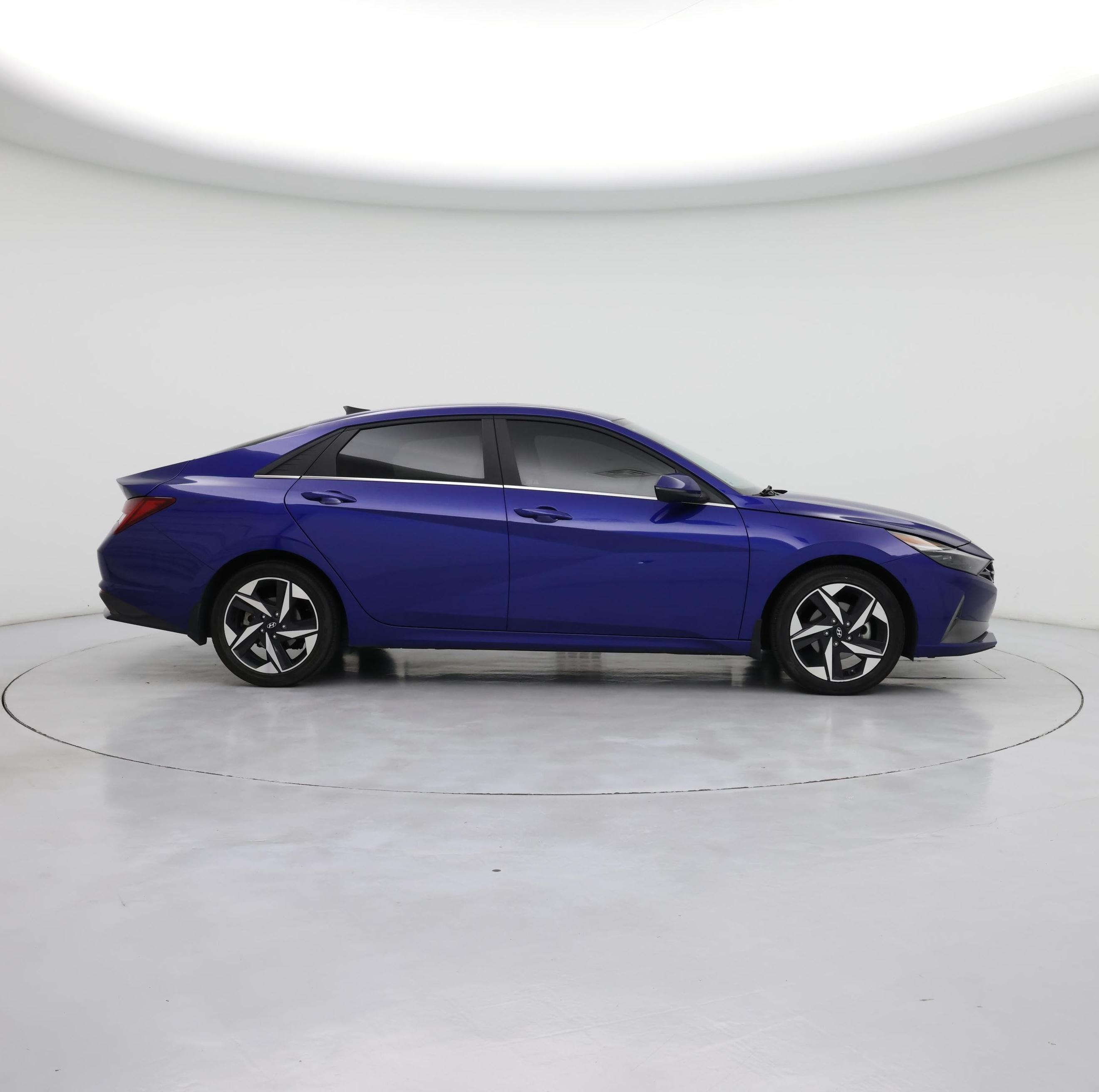 Thumbnail: 2023 Hyundai Elantra - 7