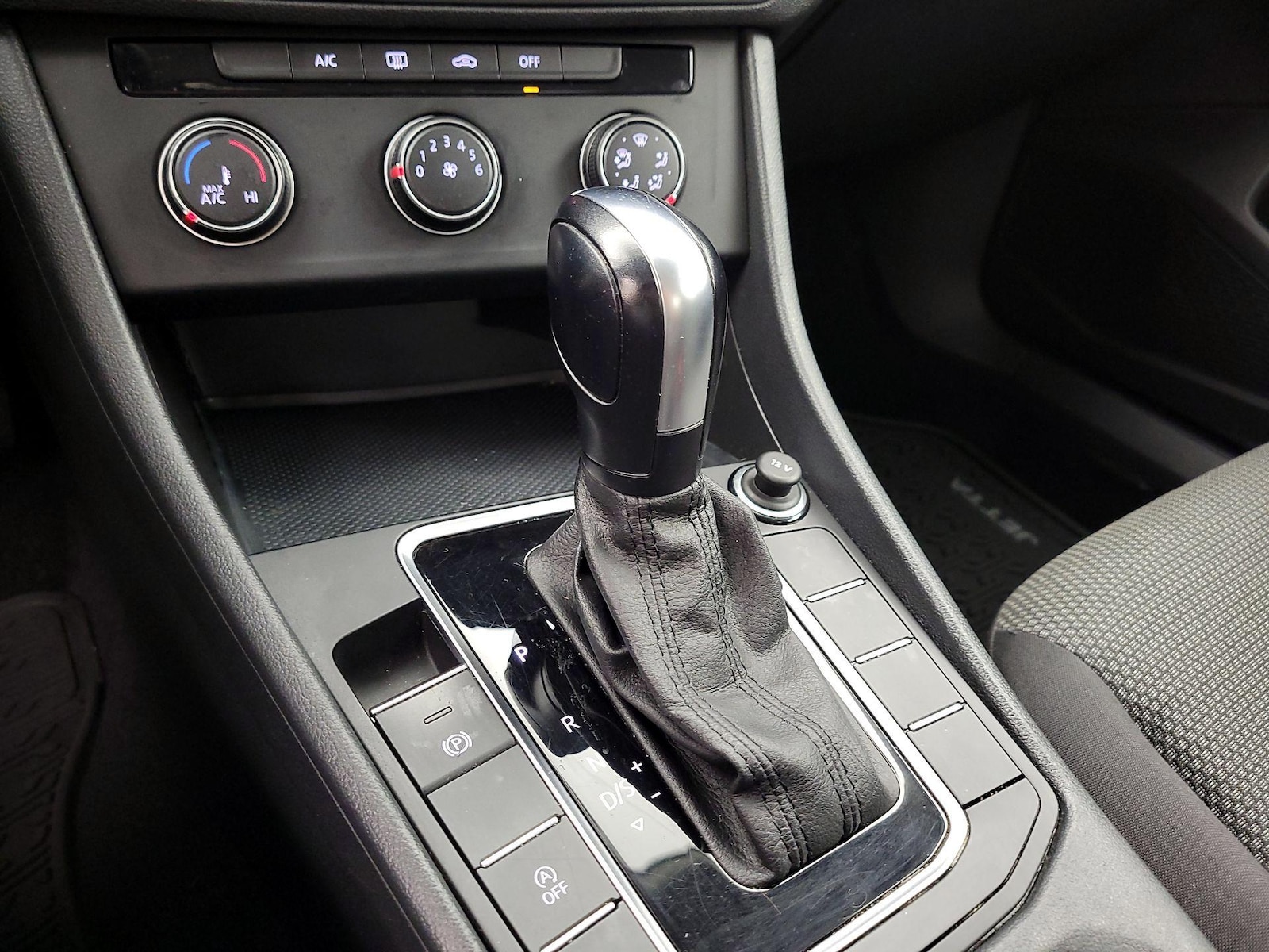 2019 Volkswagen Jetta S - Photo 18