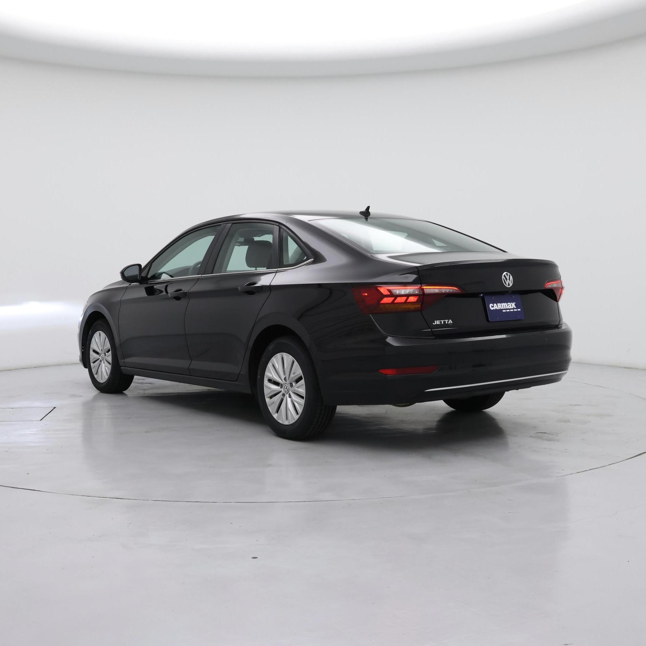 Thumbnail: 2019 Volkswagen Jetta - 2