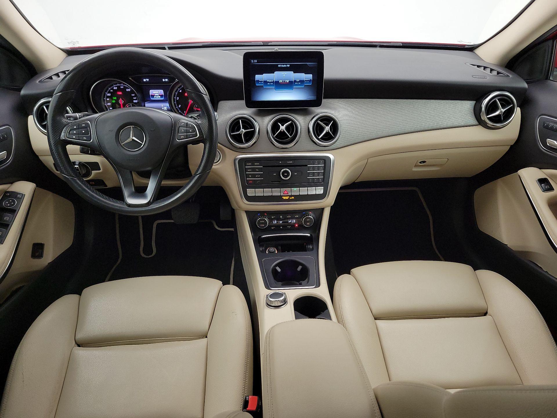 Thumbnail: 2018 Mercedes-Benz GLA - 9
