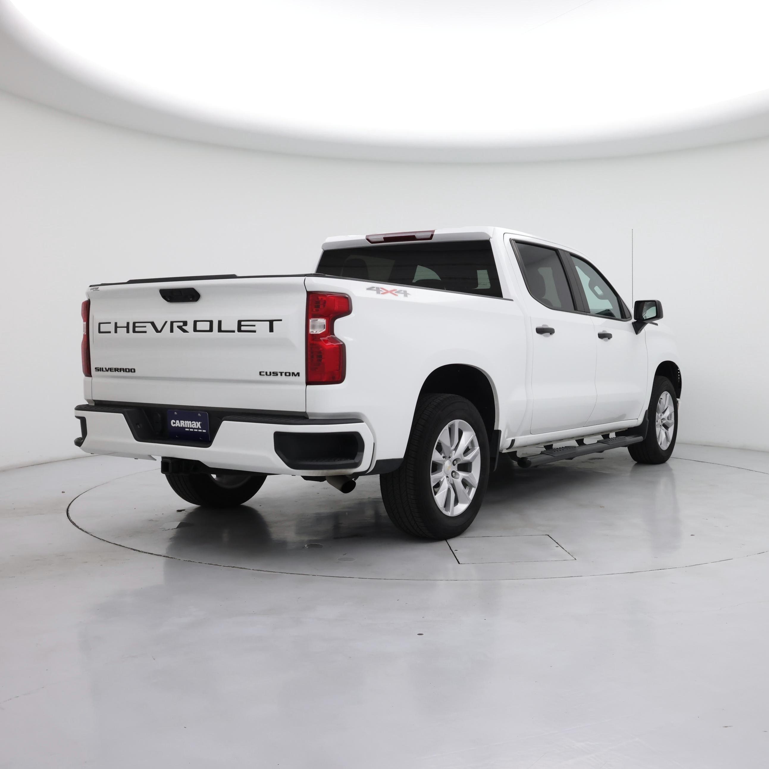 Thumbnail: 2023 Chevrolet Silverado 1500 - 8
