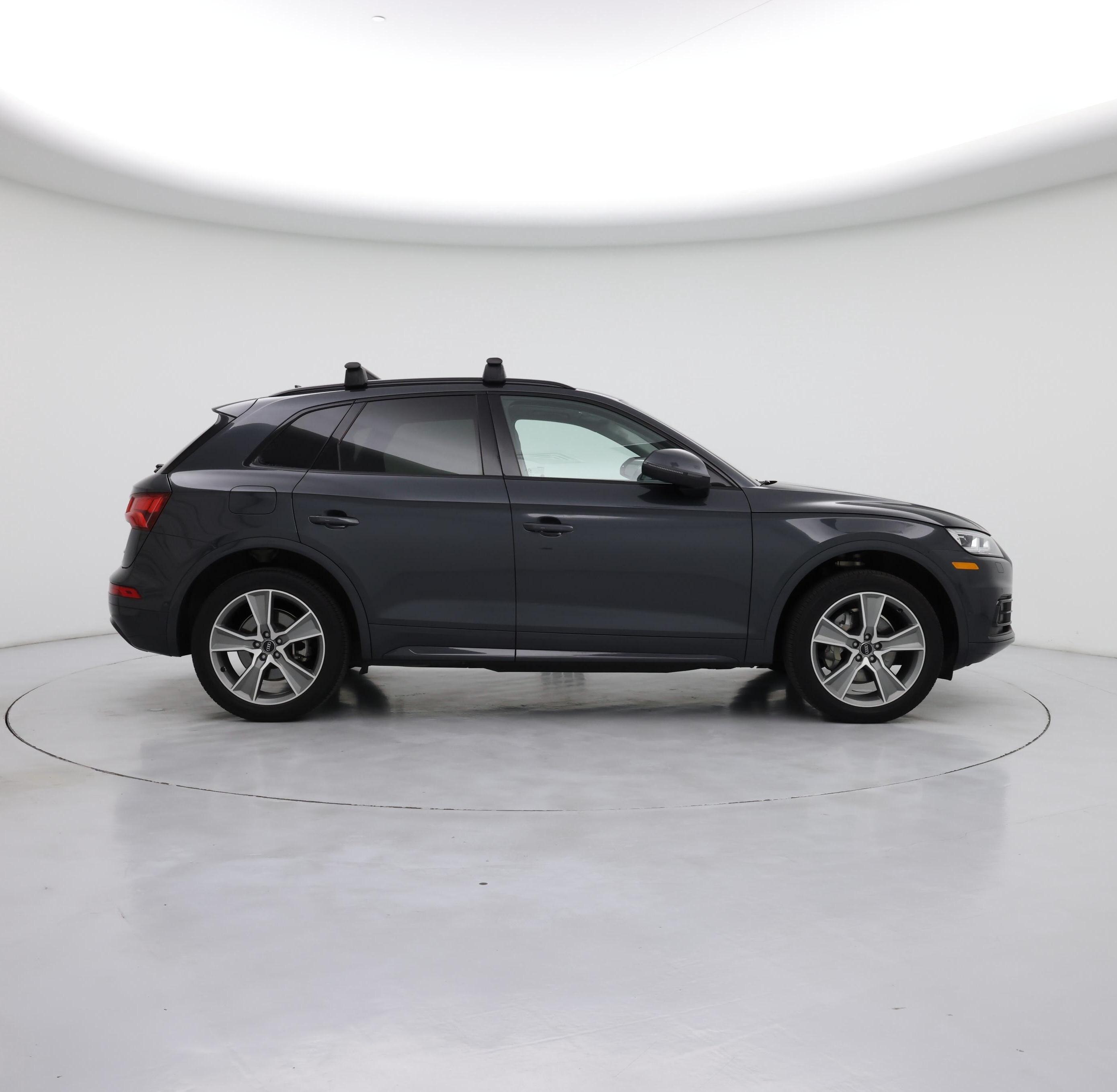 Thumbnail: 2020 Audi Q5 - 7