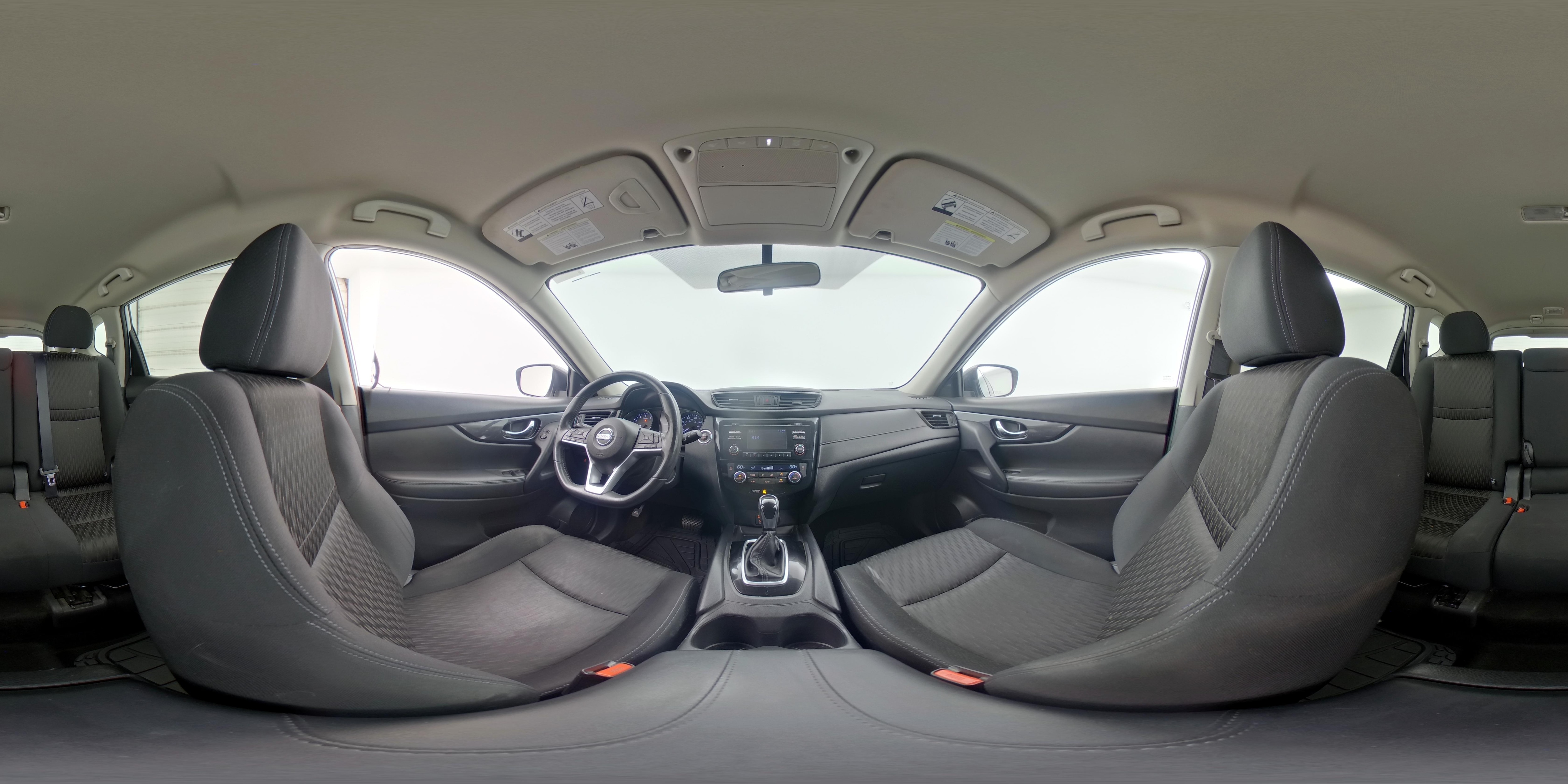 2017 Nissan Rogue SV - Photo 25