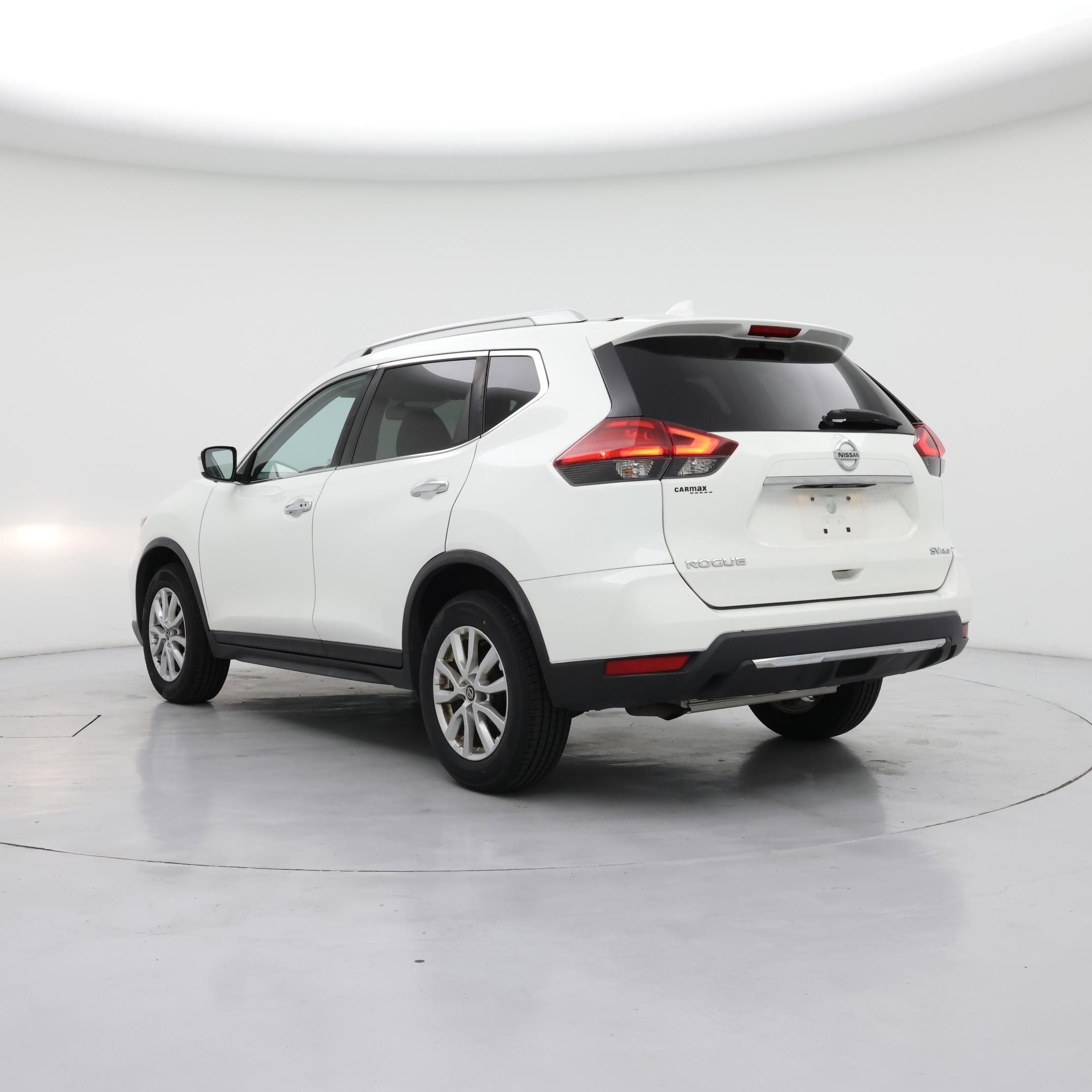 Thumbnail: 2017 Nissan Rogue - 2