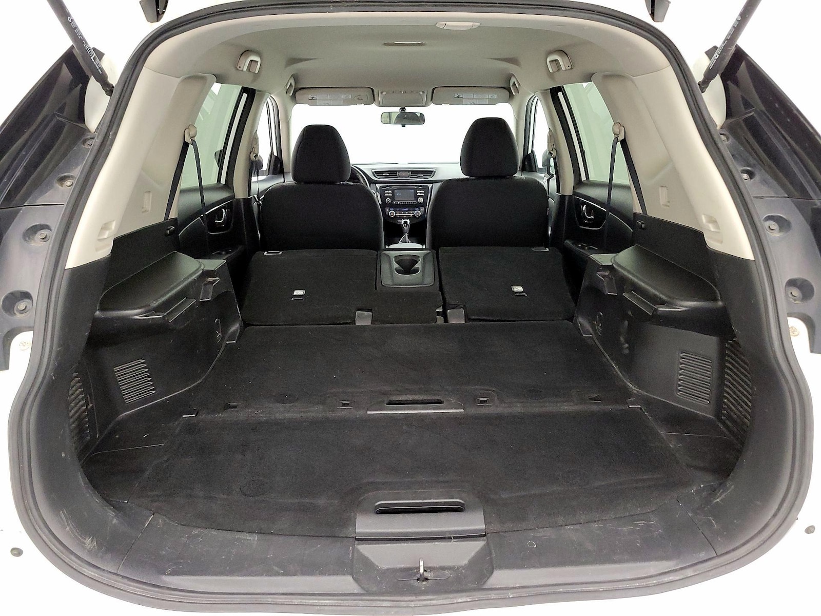 2017 Nissan Rogue SV - Photo 22