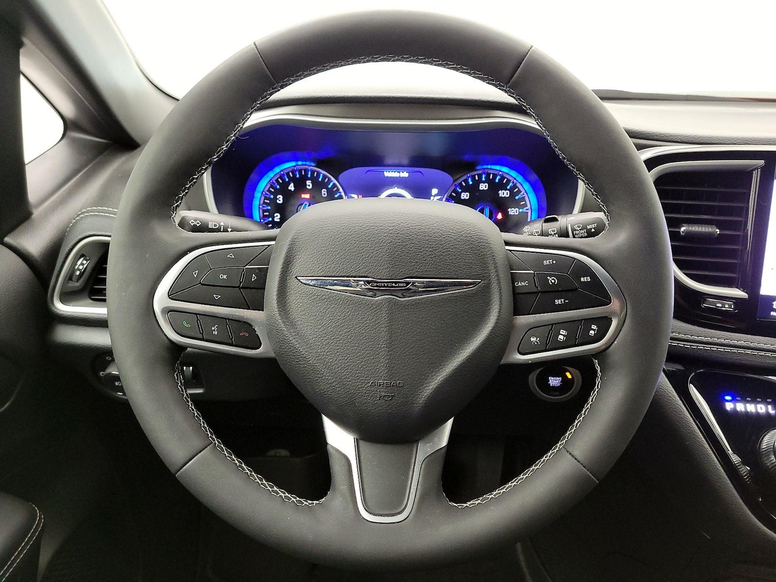2025 Chrysler Pacifica Select - Photo 11