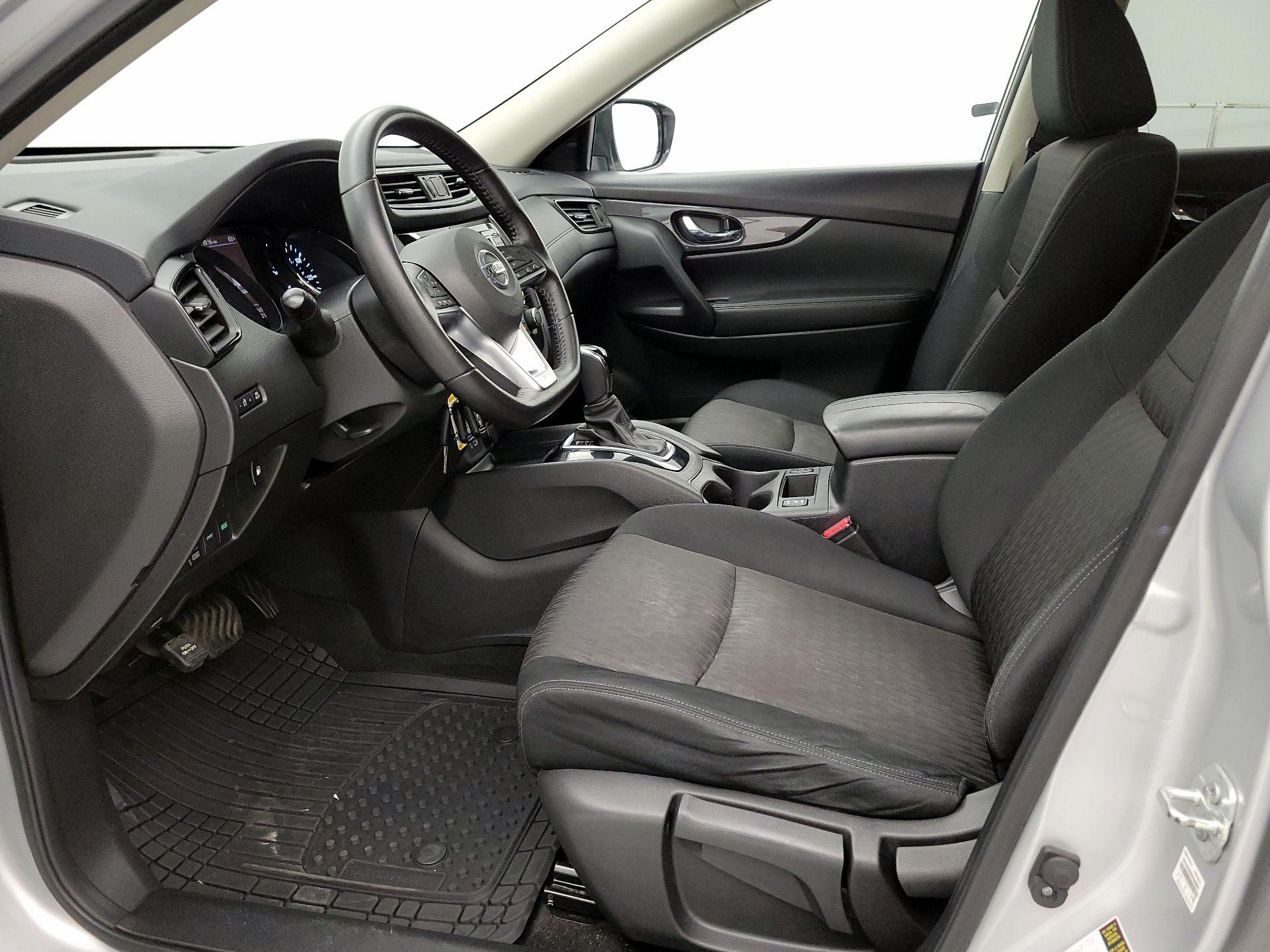 Thumbnail: 2018 Nissan Rogue - 11