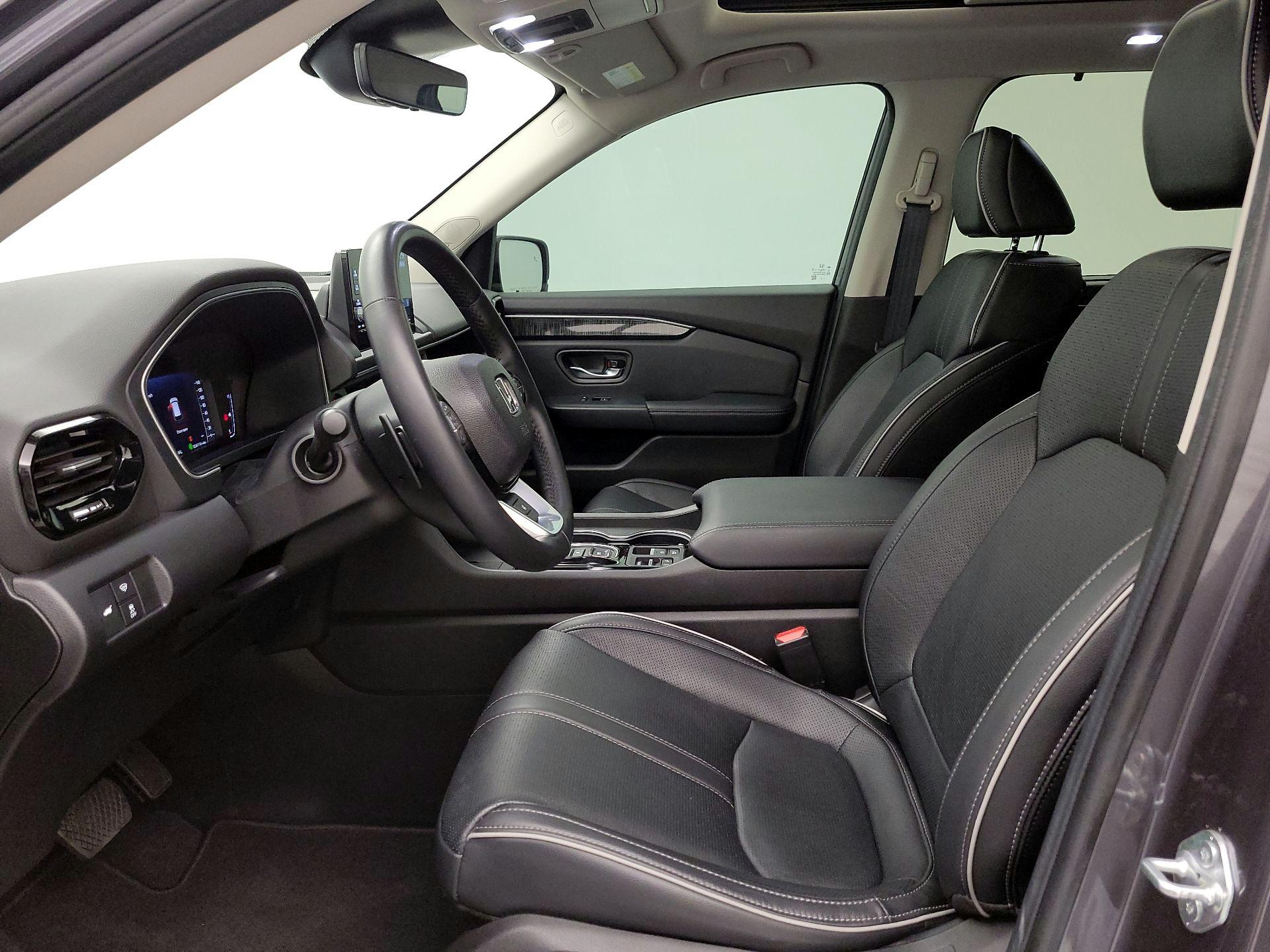 Thumbnail: 2023 Honda Pilot - 11